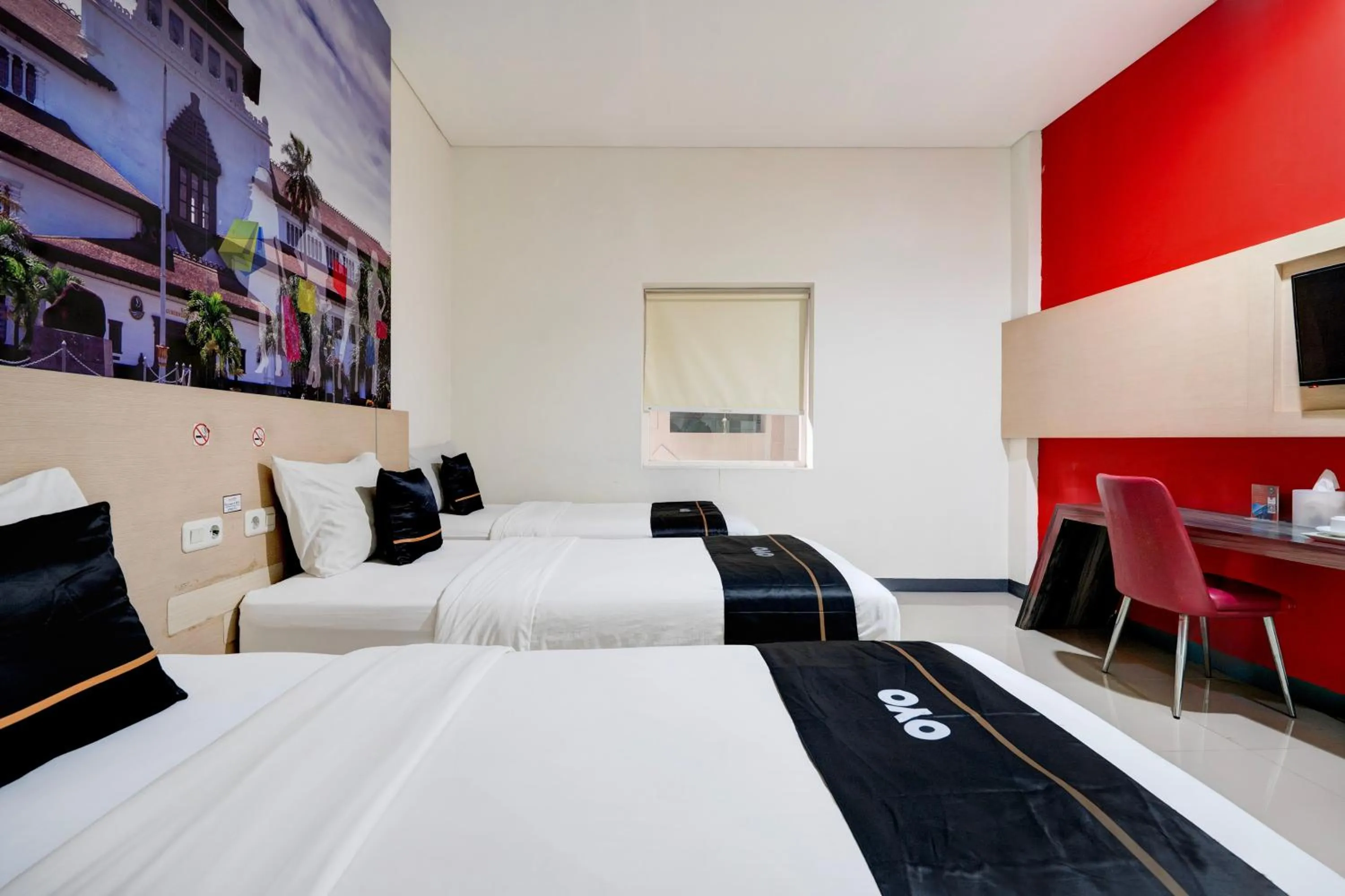 Bedroom, Bed in Townhouse Oak Cihampelas Near Ciwalk Formerly Promenade Hotel