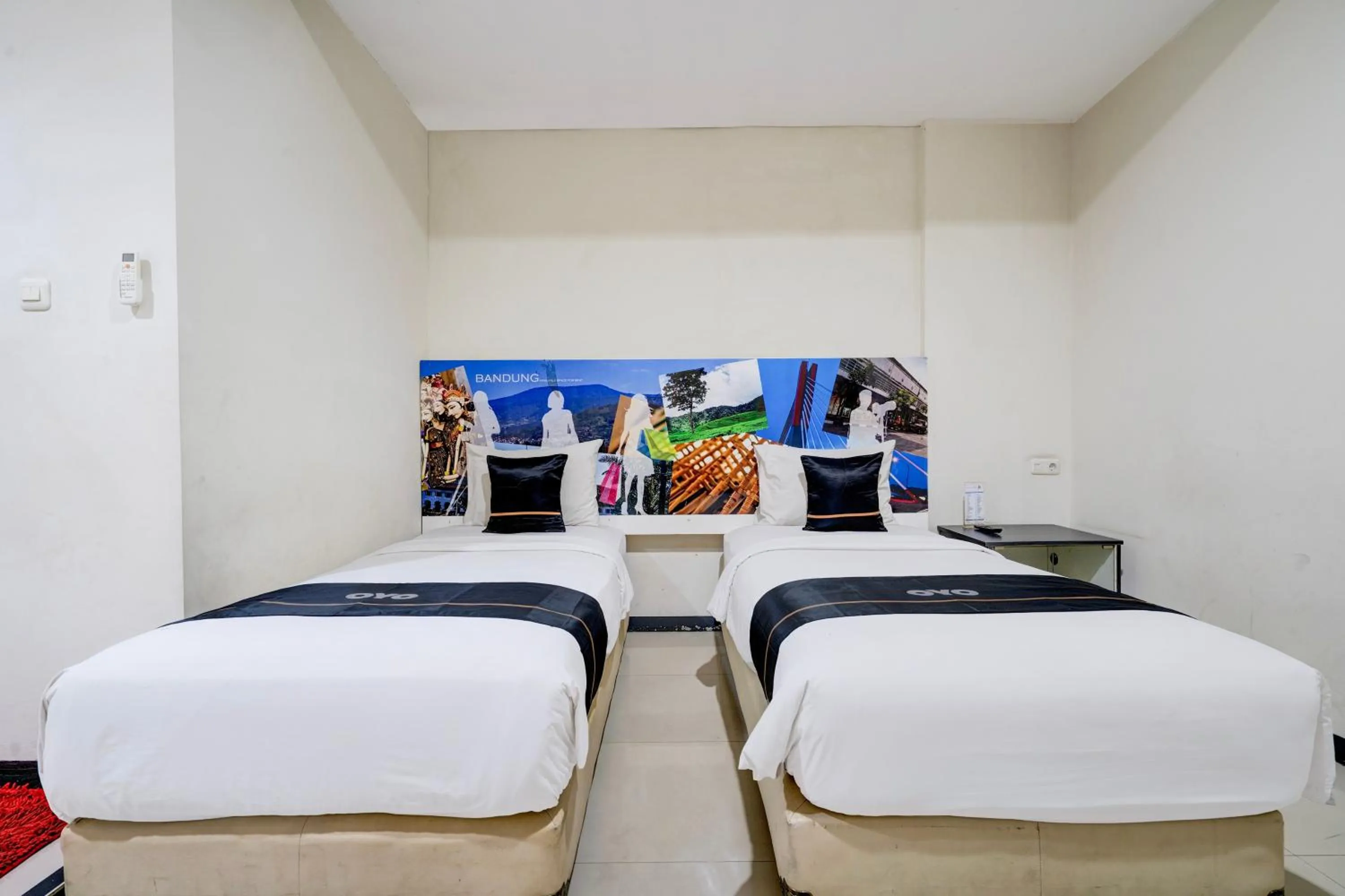 Bedroom, Bed in Townhouse Oak Cihampelas Near Ciwalk Formerly Promenade Hotel