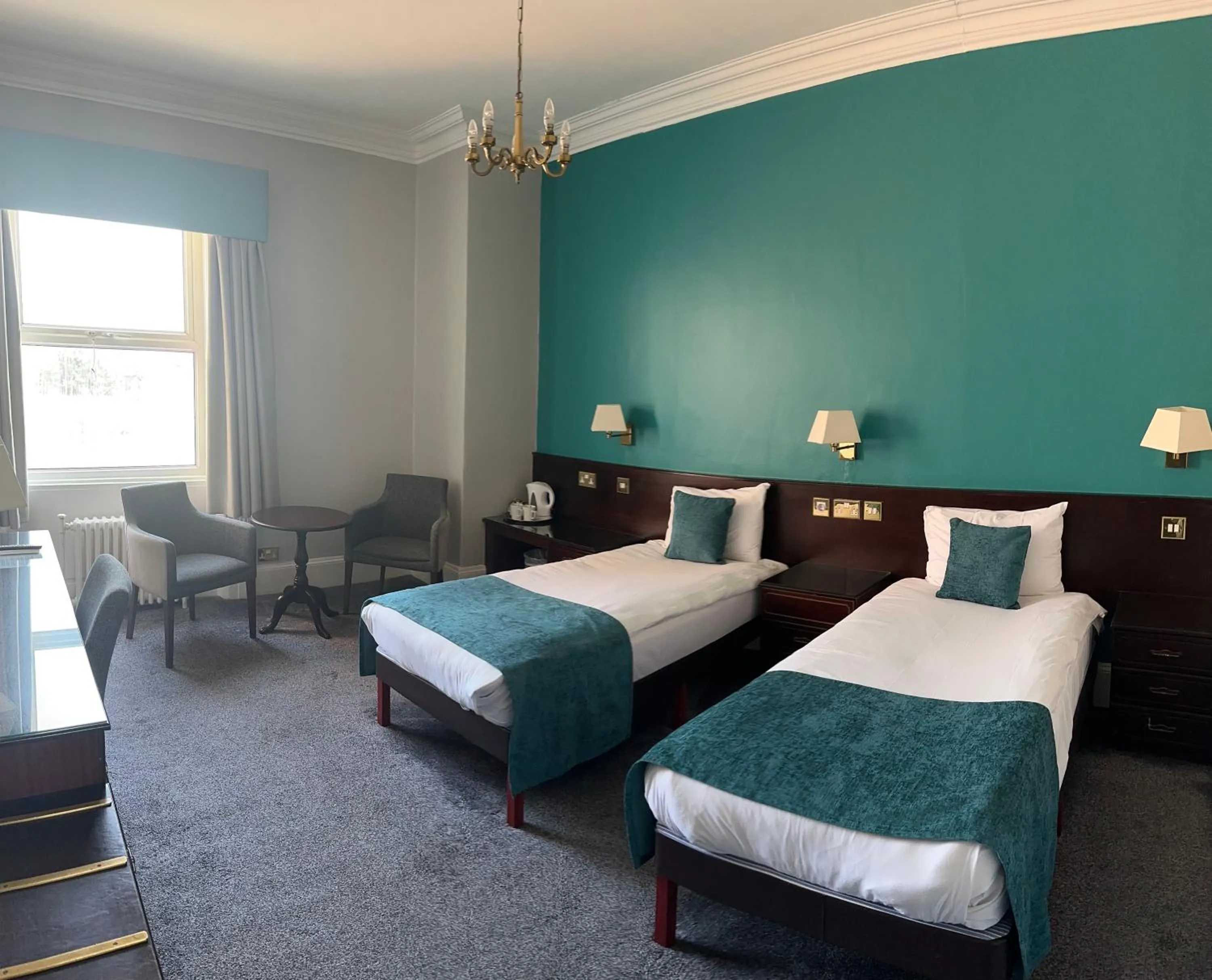 Bed in Royal Clifton Hotel