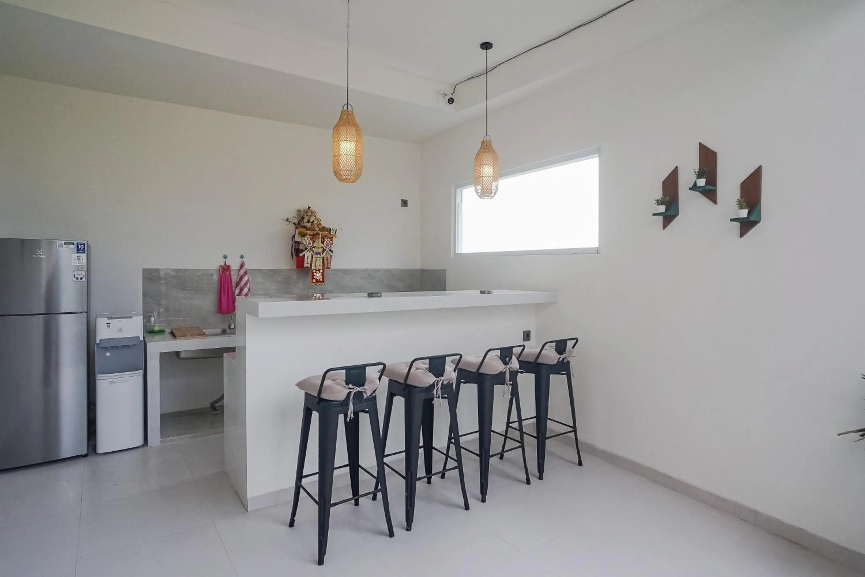 Kitchen or kitchenette in Kerti Suite