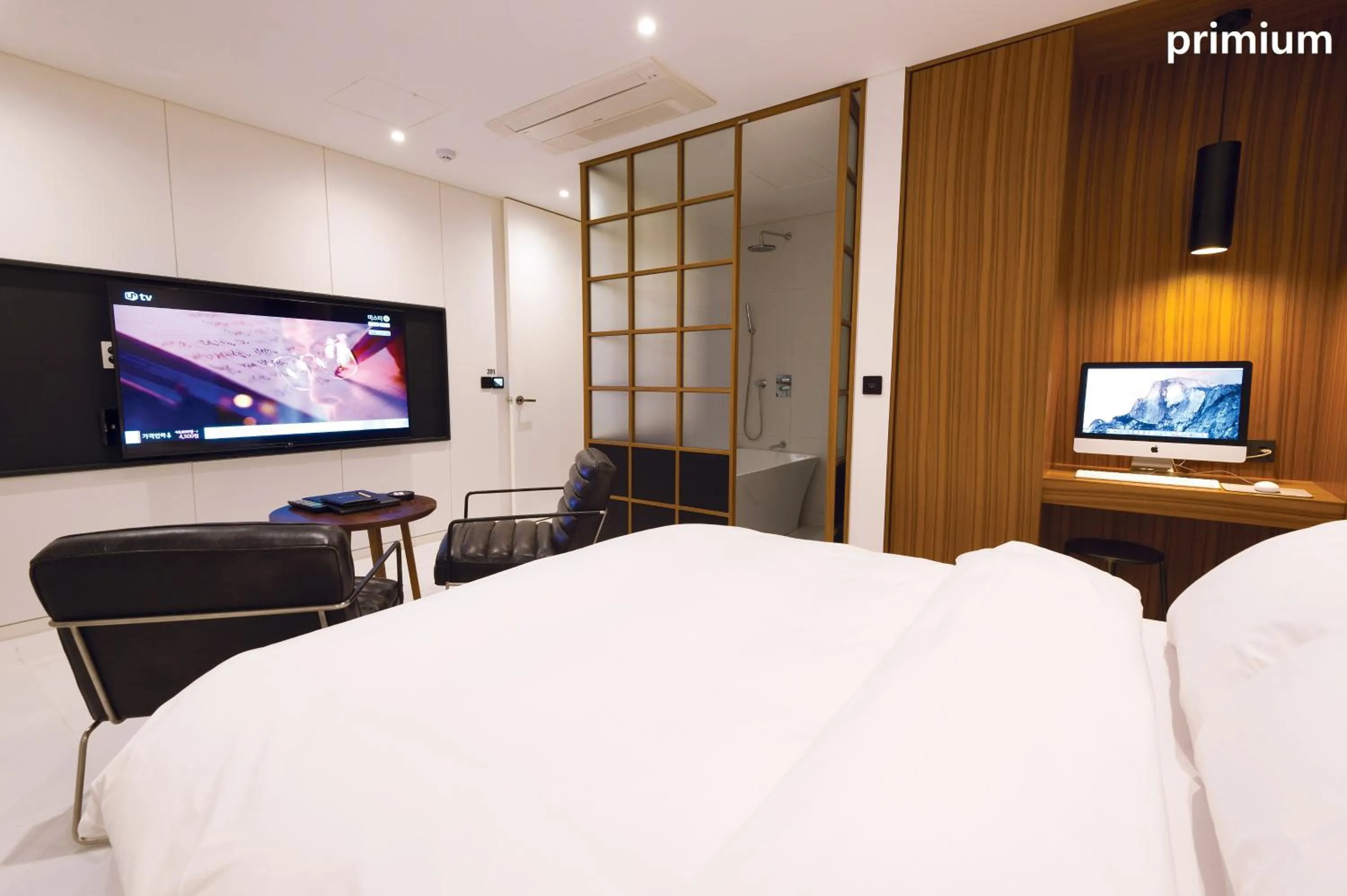 Bed in Hotel The Artist Yeoksam