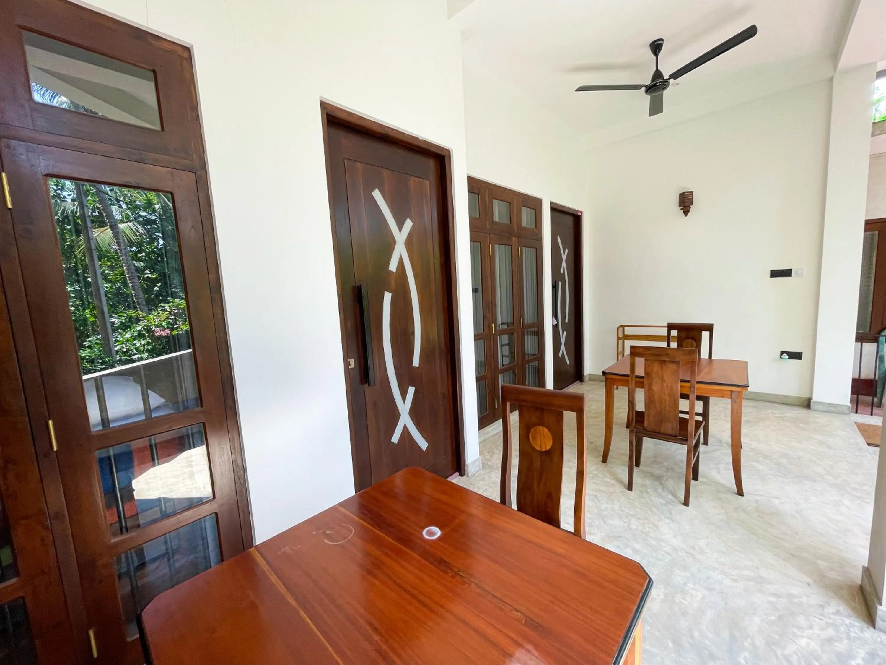 Seating area in LaRoy Mirissa