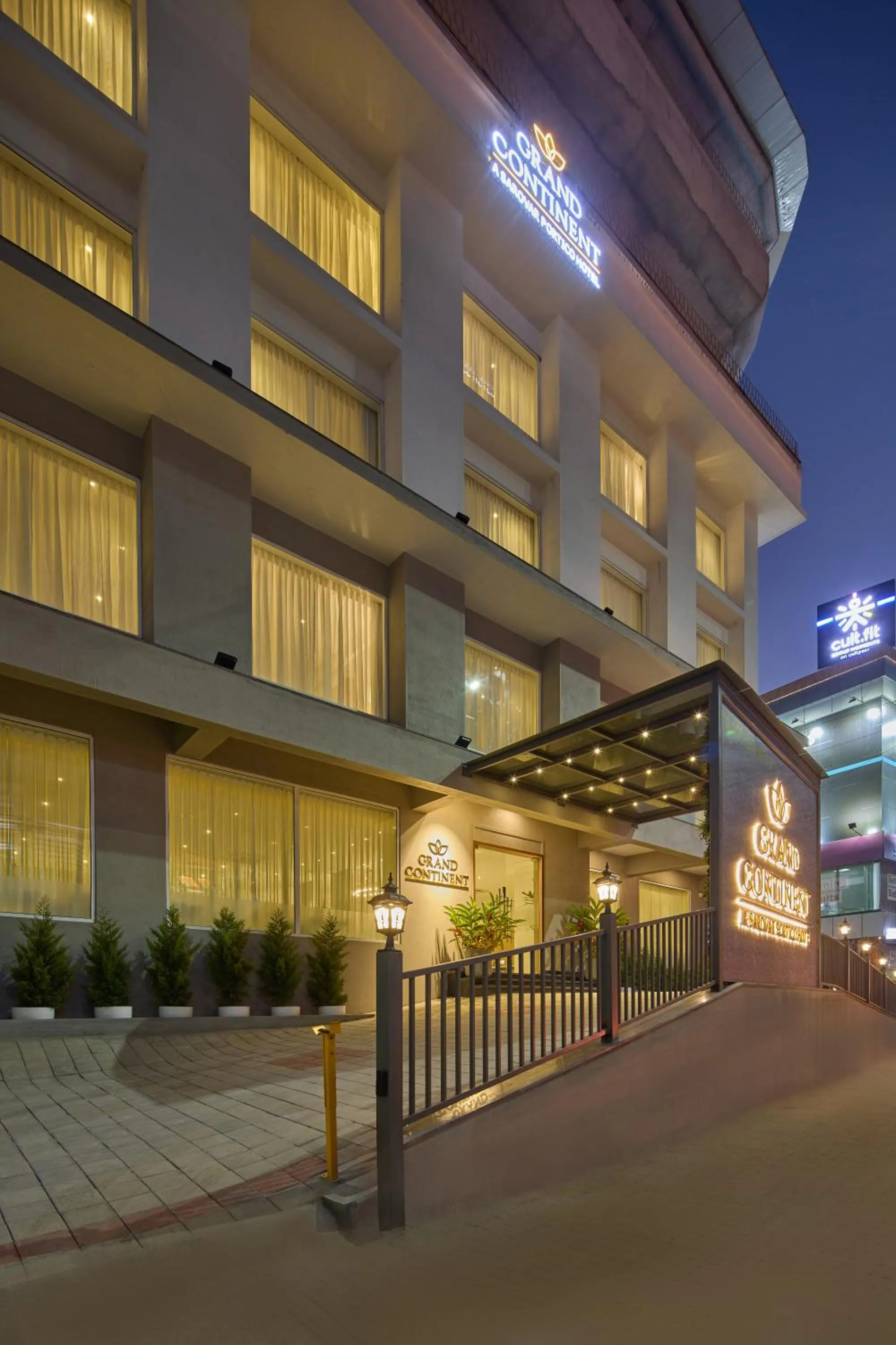 Property building in Grand Continent Hebbal A Sarovar Portico Affiliate Hotel
