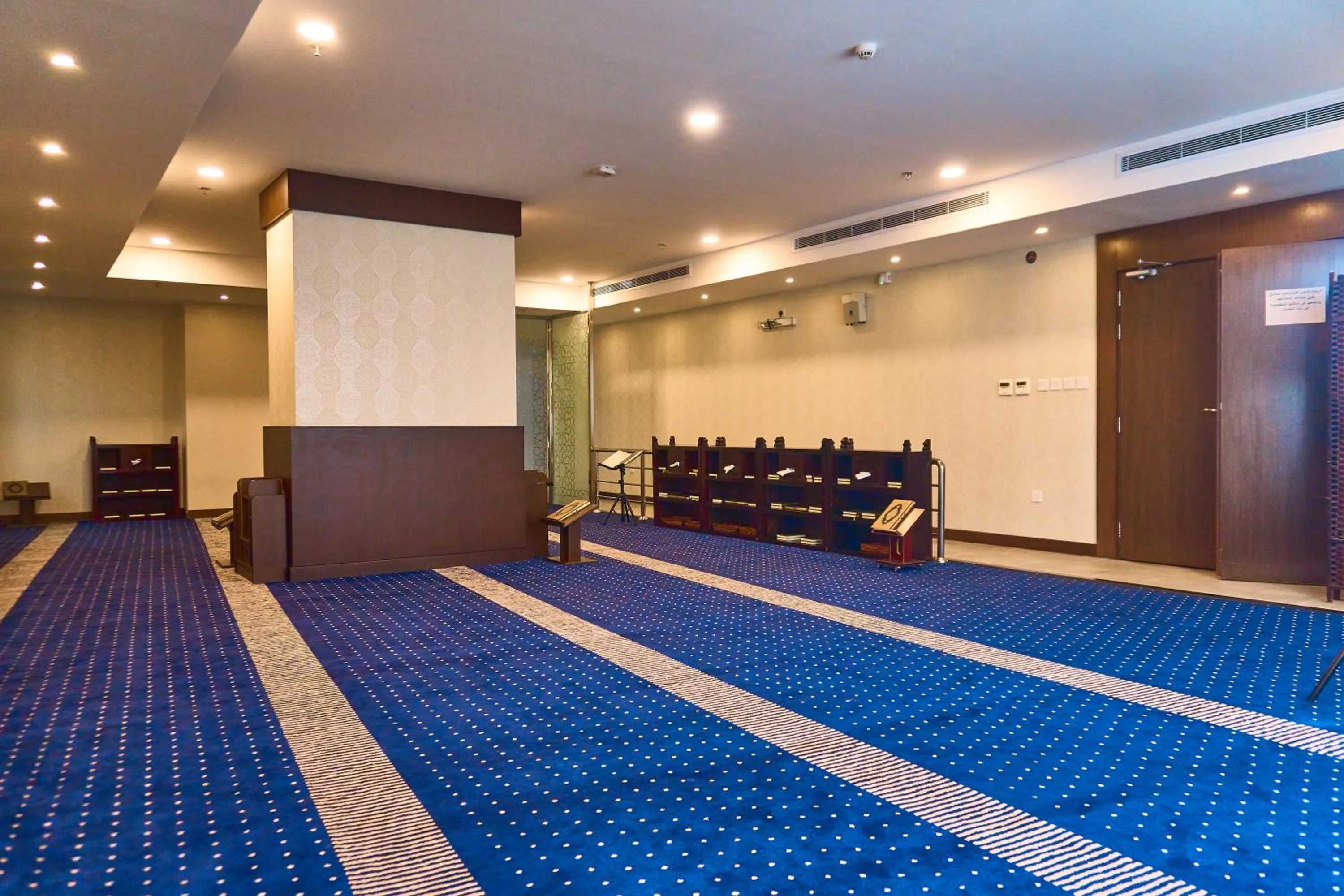 Meeting/conference room in Selat Al Bait Hotel