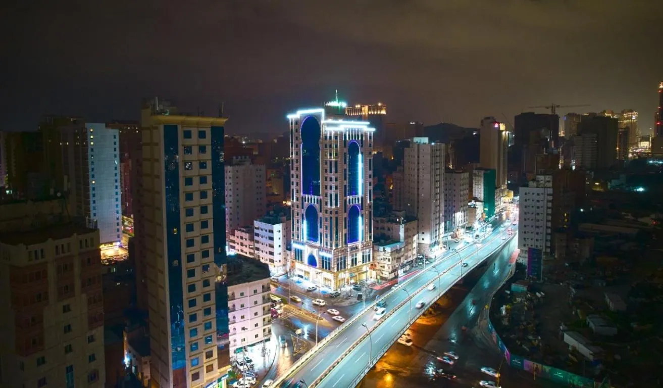 Property building in Selat Al Bait Hotel