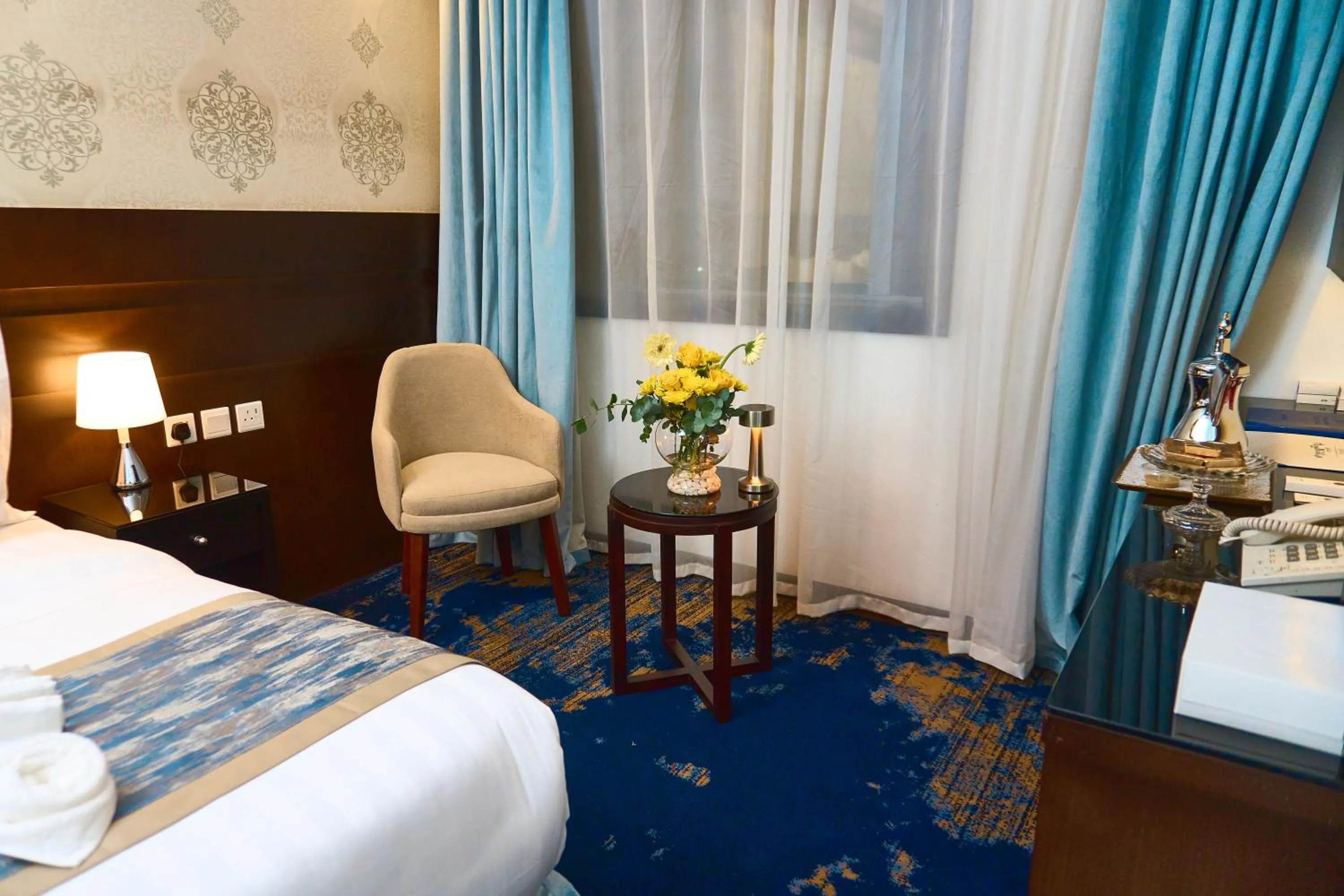 Seating area, Bed in Selat Al Bait Hotel