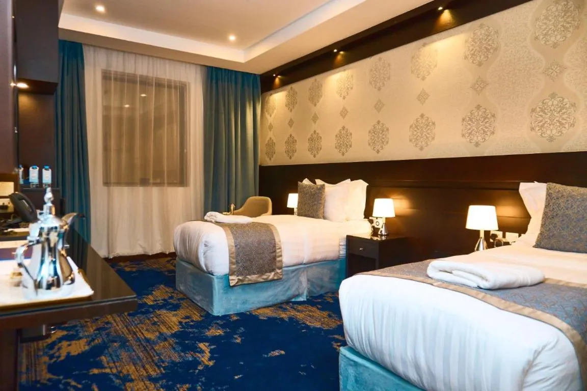 Bed in Selat Al Bait Hotel