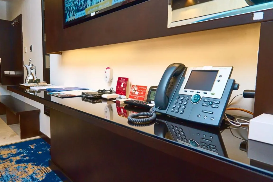 TV and multimedia in Selat Al Bait Hotel