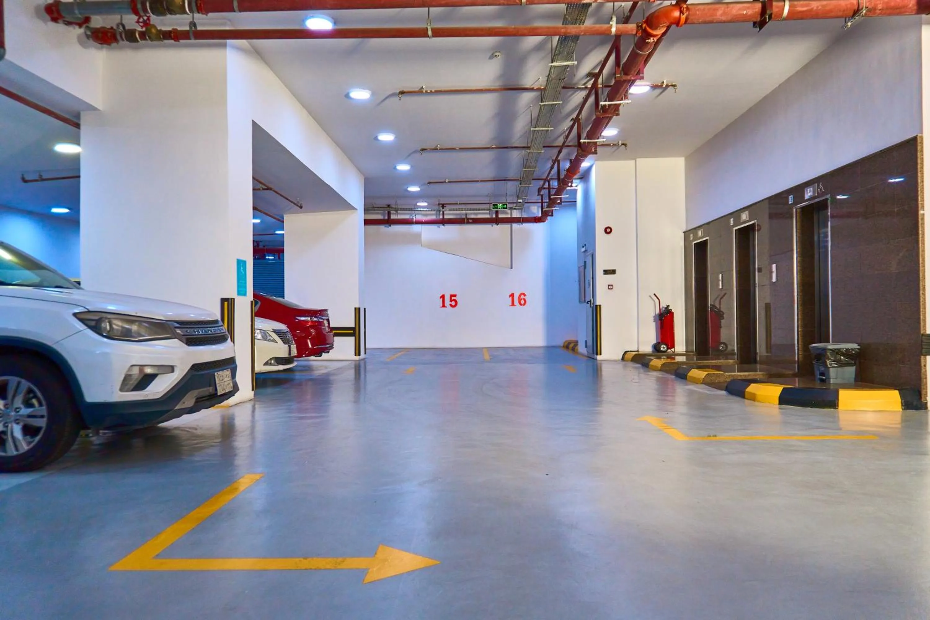 Parking in Selat Al Bait Hotel