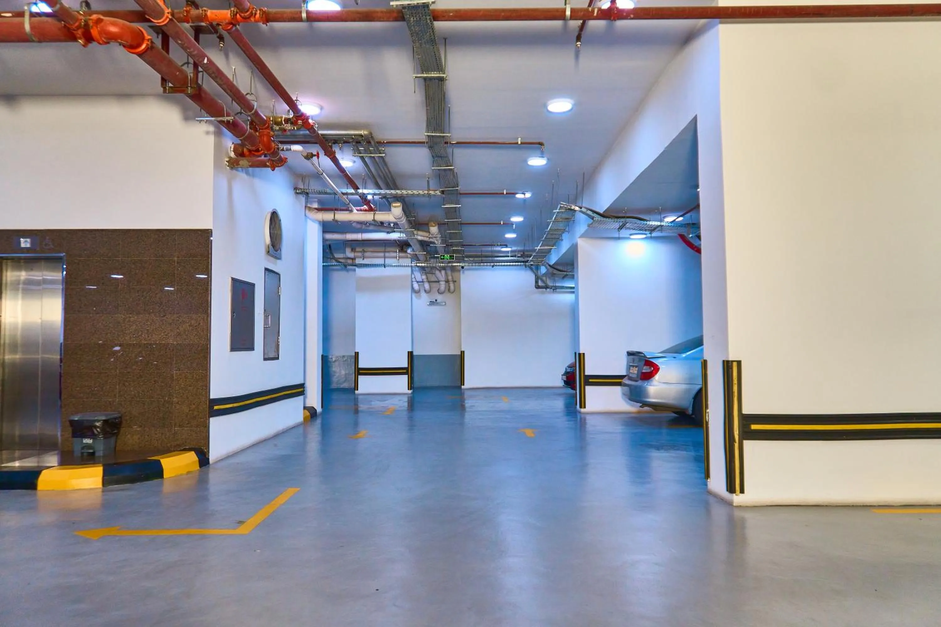 Parking in Selat Al Bait Hotel