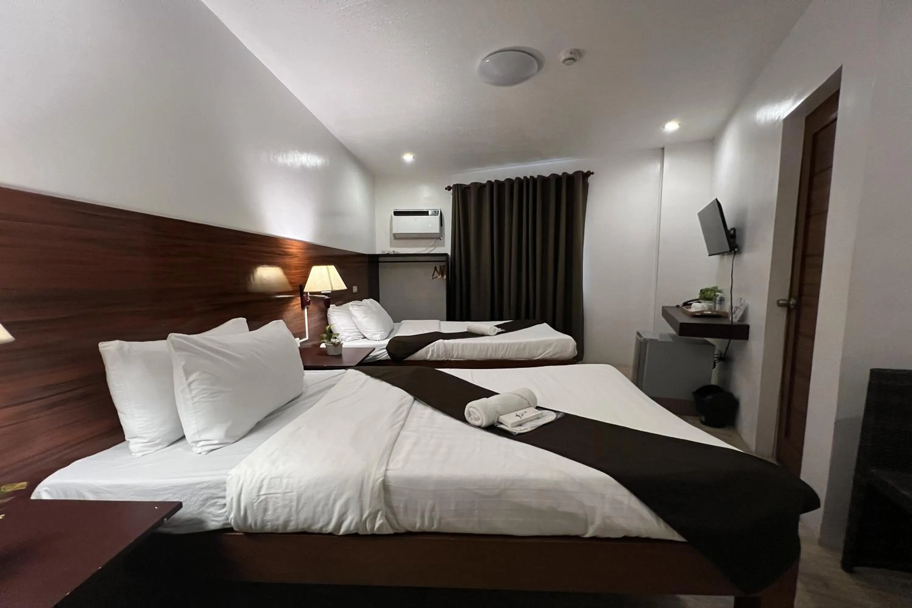 Bedroom, Bed in Funtasea Hotel and Beach Resort