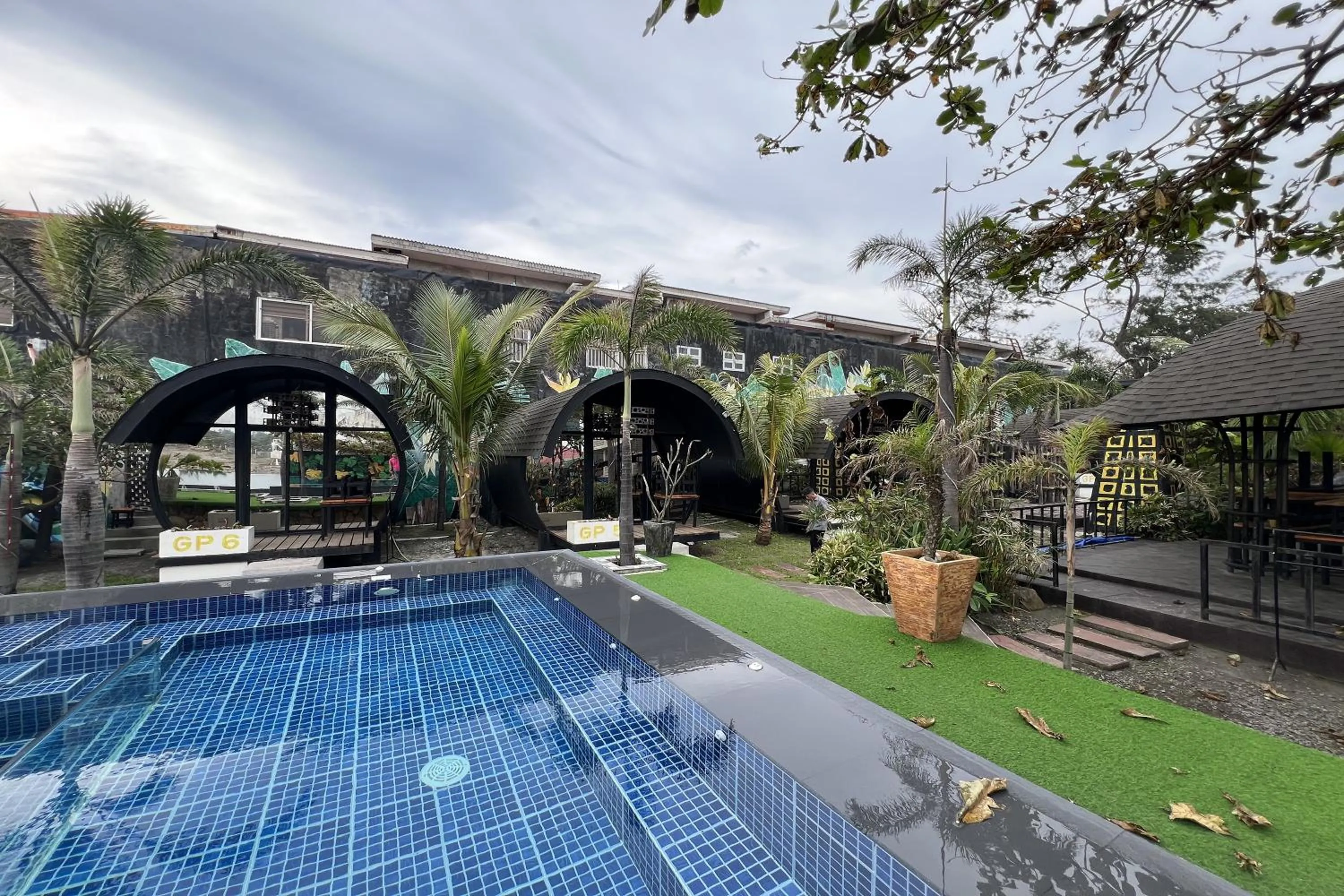 Swimming pool in Funtasea Hotel and Beach Resort