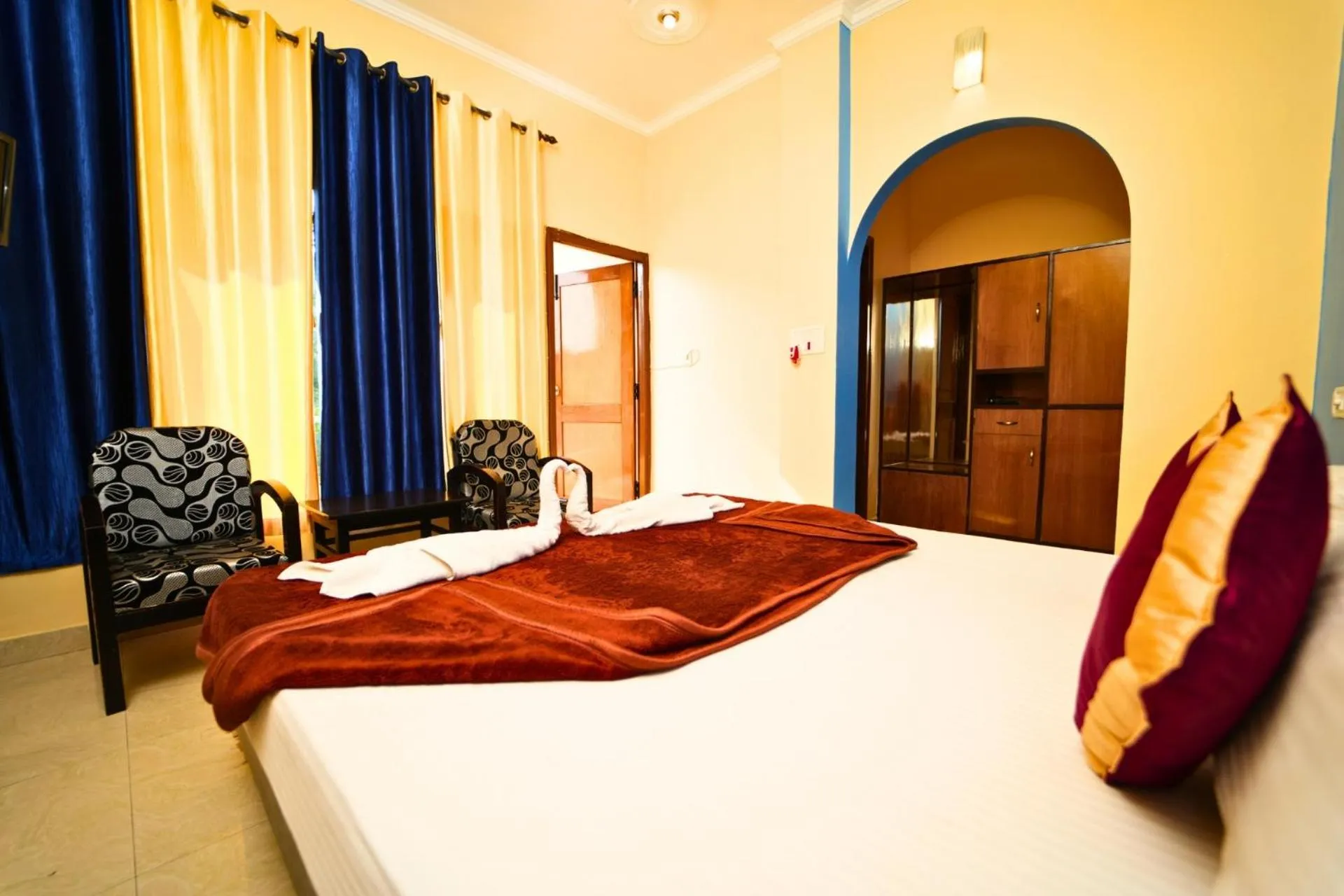 Bed in Shivalik River Retreat