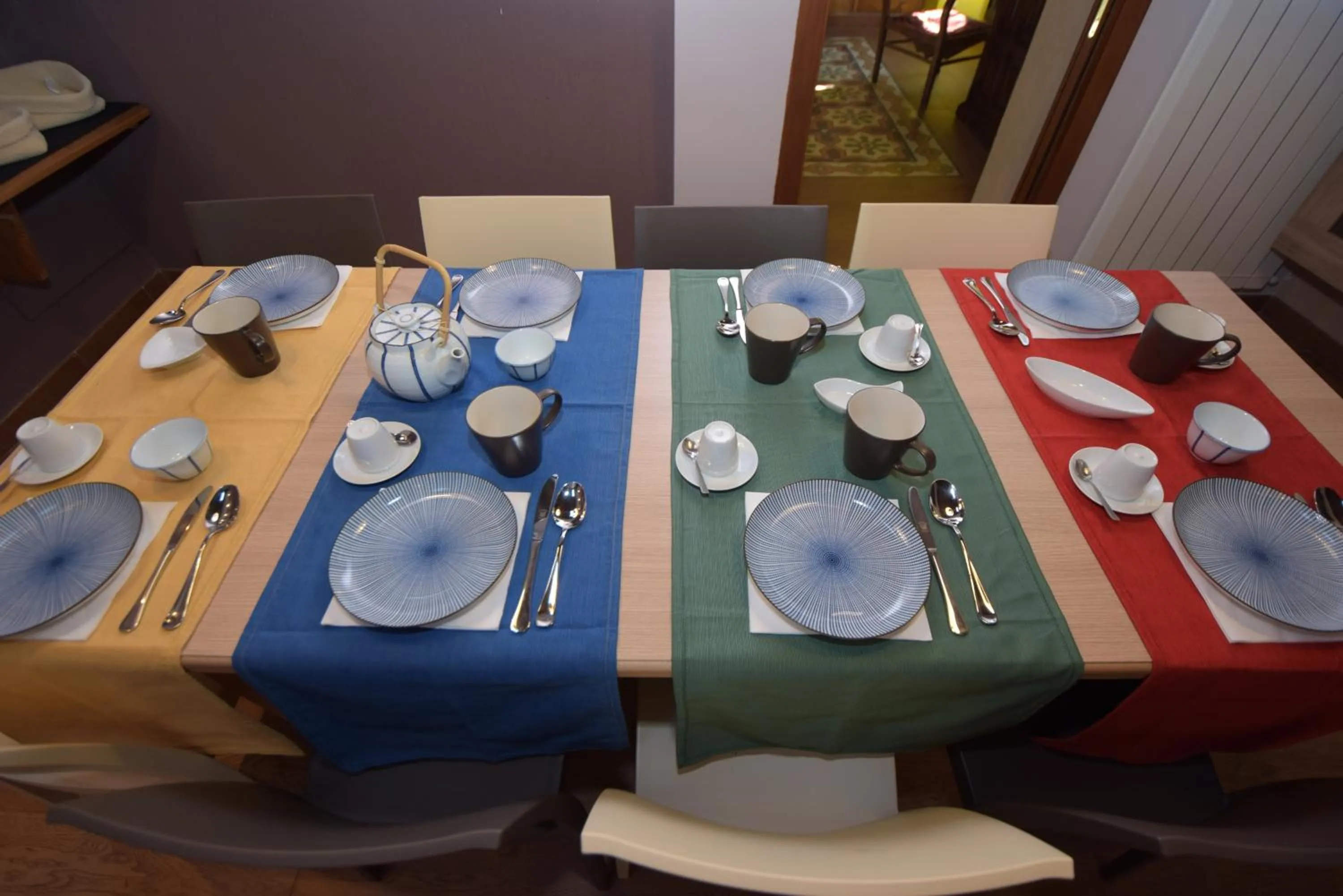 Food and drinks in Antichi Quartieri