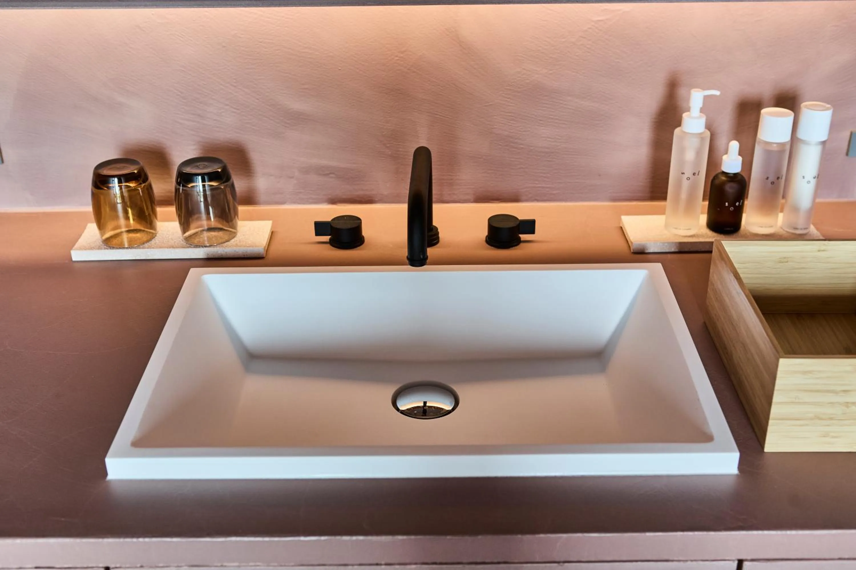 Photo of the whole room in Snow Peak YAKEI SUITE ABURAYAMA FUKUOKA