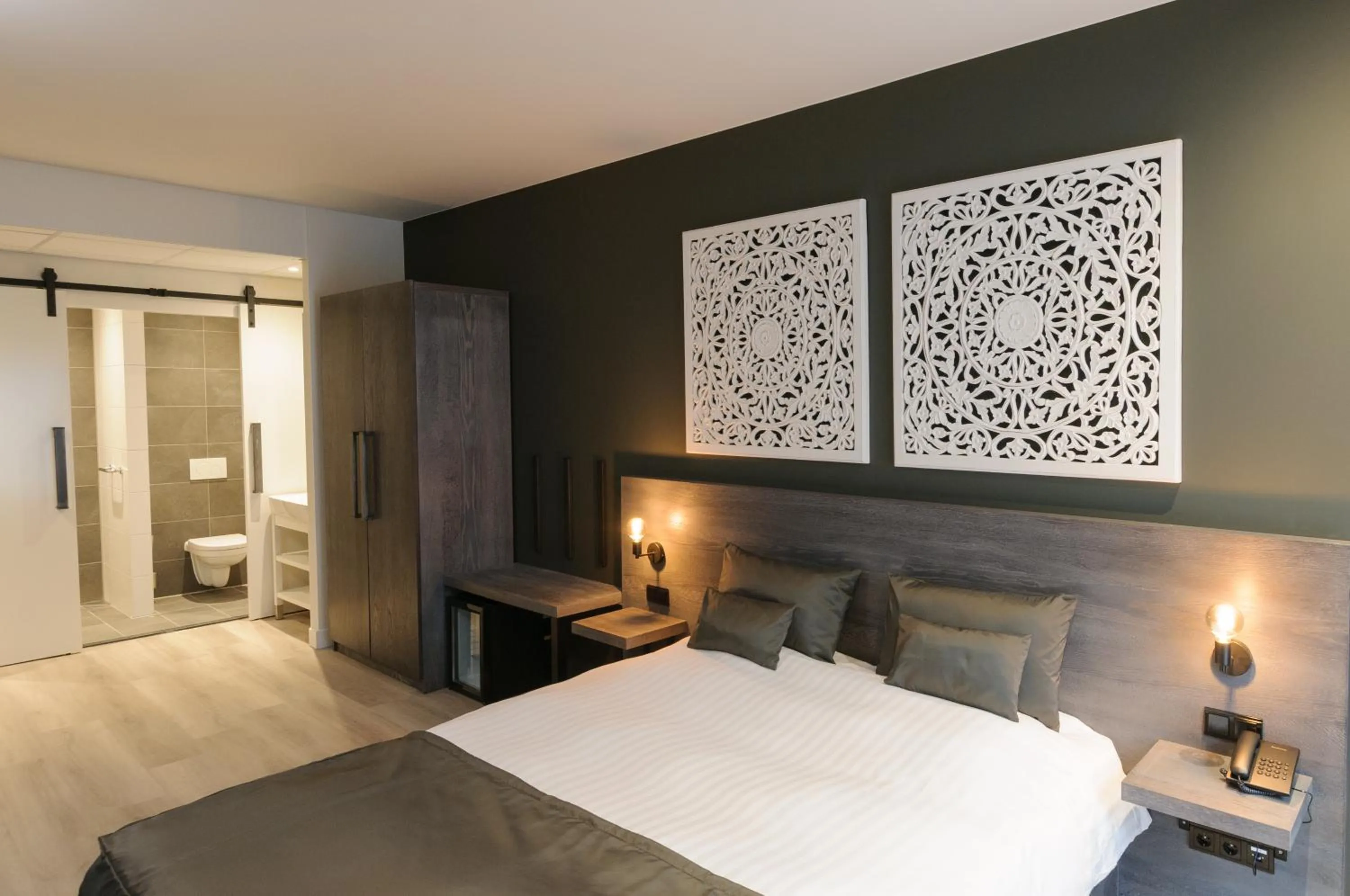 Toilet, Bed in Hotel De Rustende Jager