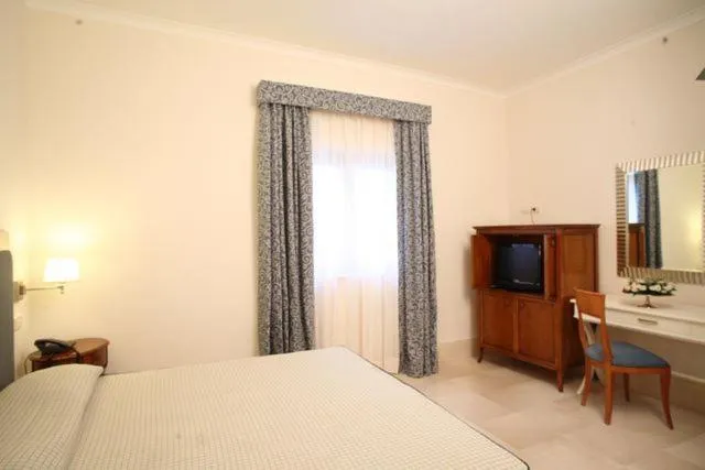 Day in Hotel Palace 4S