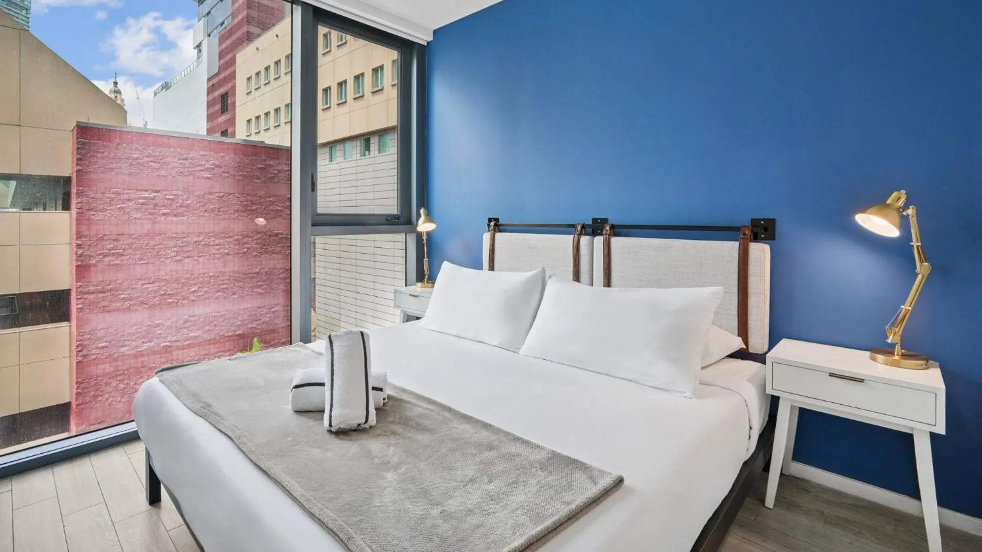 Bed in Sentral Alea Miami