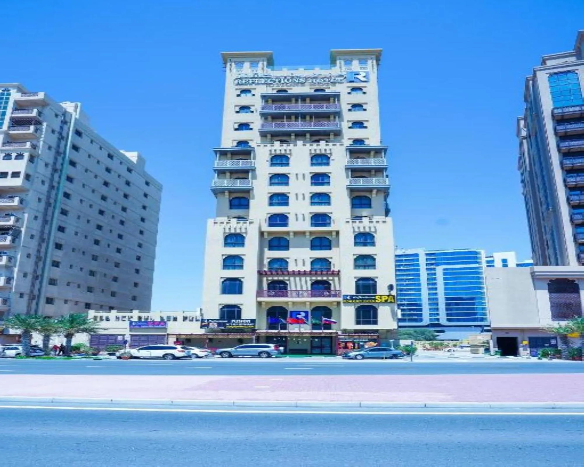 Property building in Palette Royal Reflections Hotel and Spa Dubai