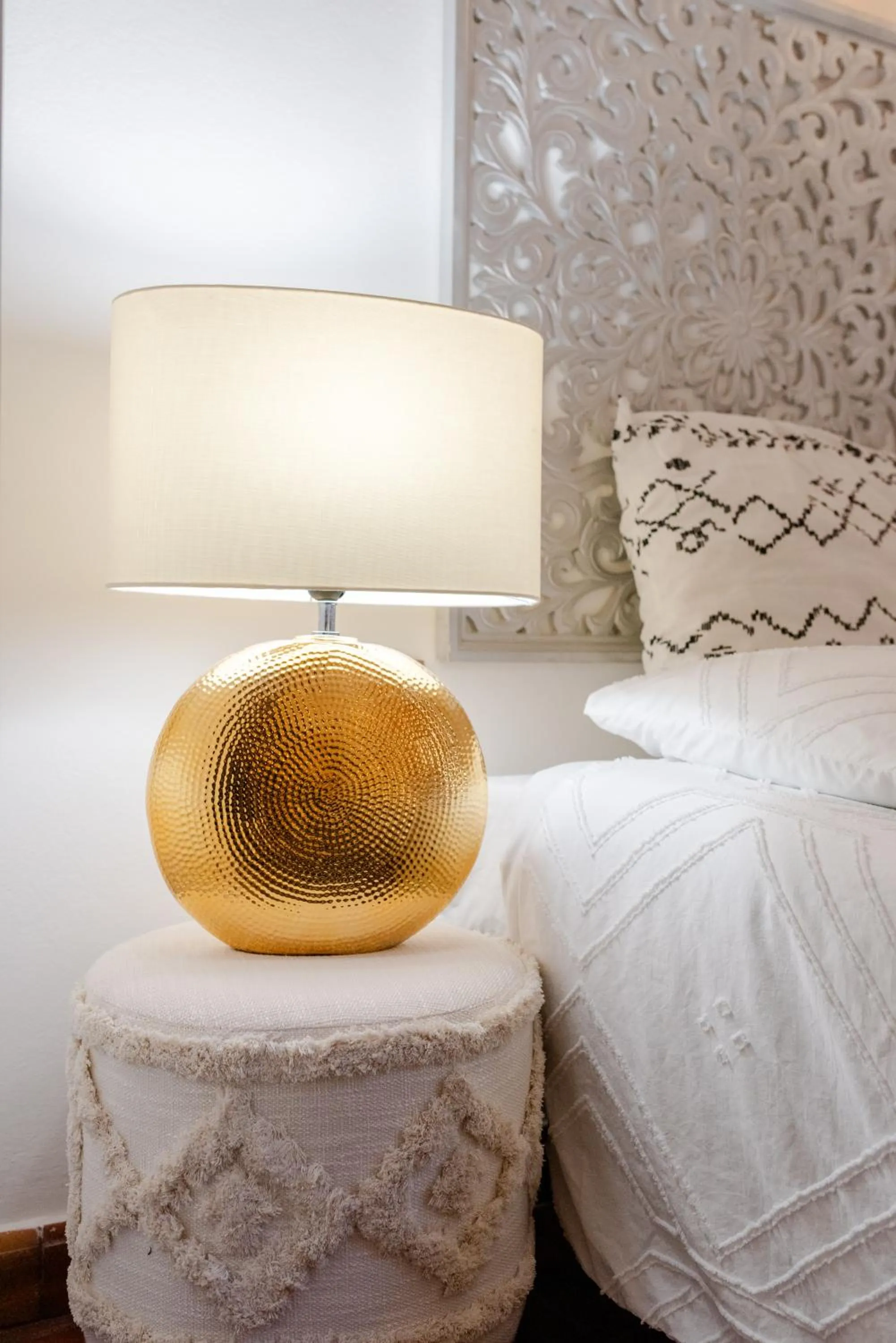 Bedroom, Bed in Strange Uncle B&B