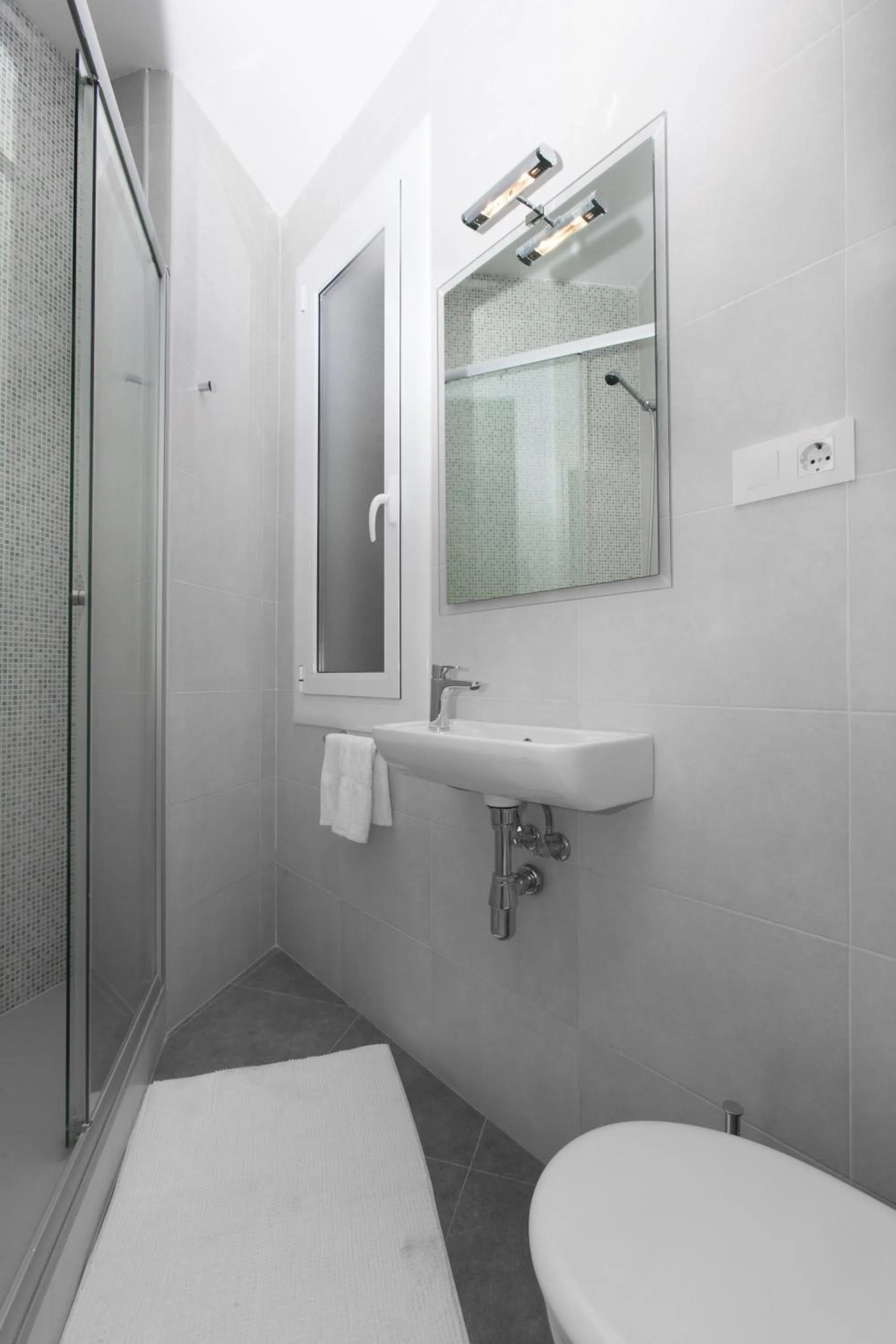 Bathroom in Centric Sagrada Familia Apartments