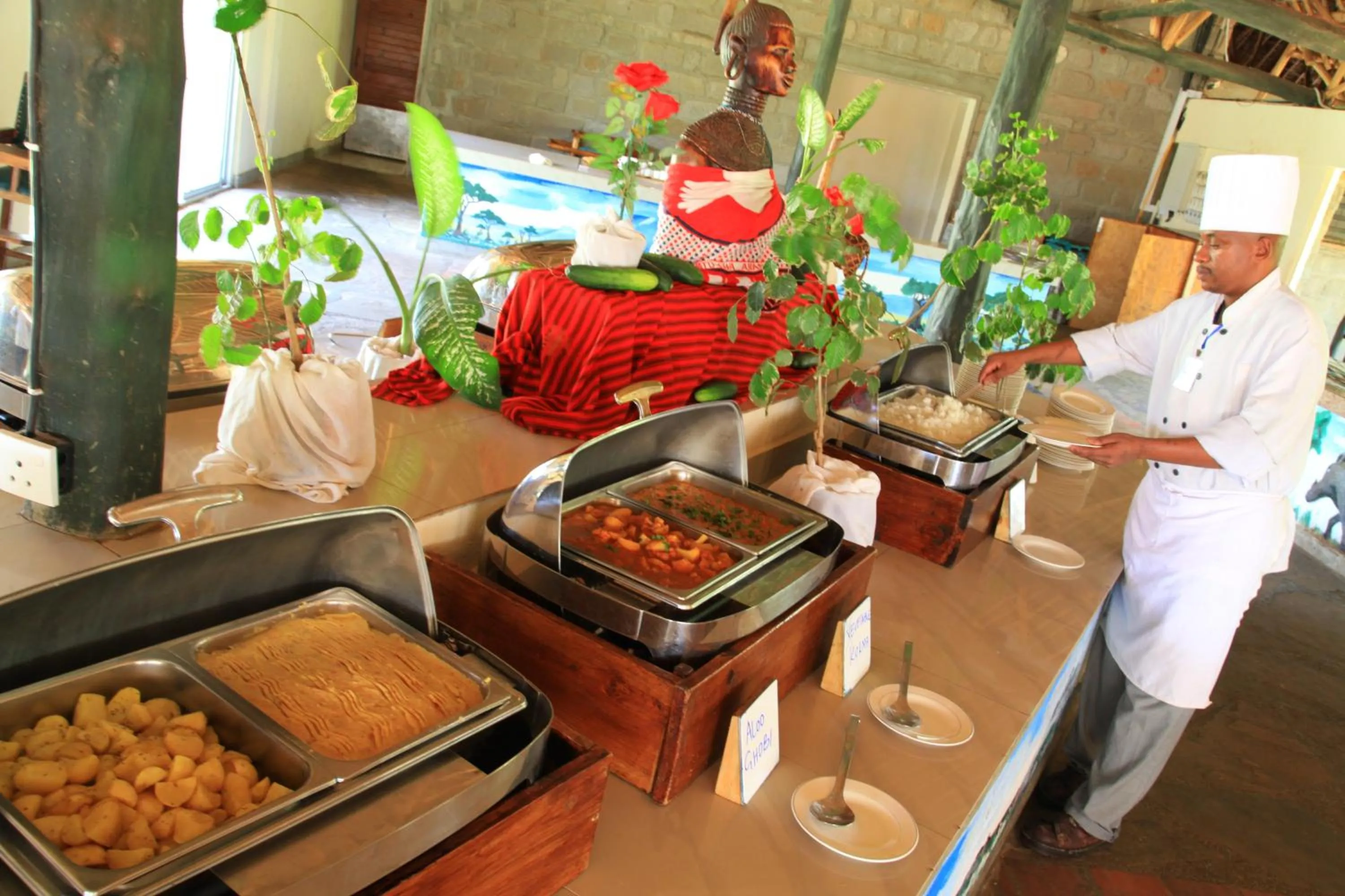 Restaurant/places to eat in Voi Wildlife Lodge