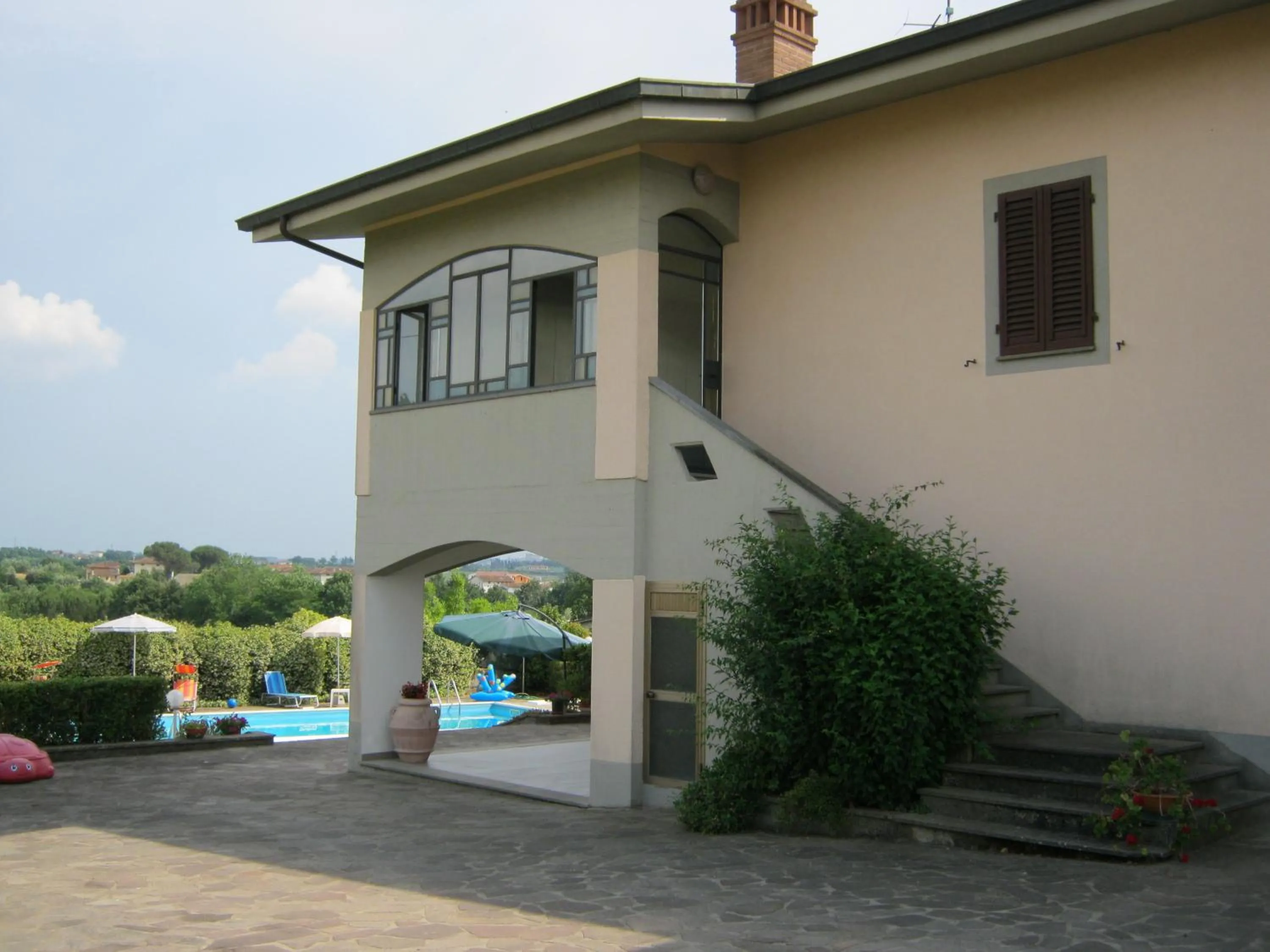 Facade/entrance in La Casa delle Rondini
