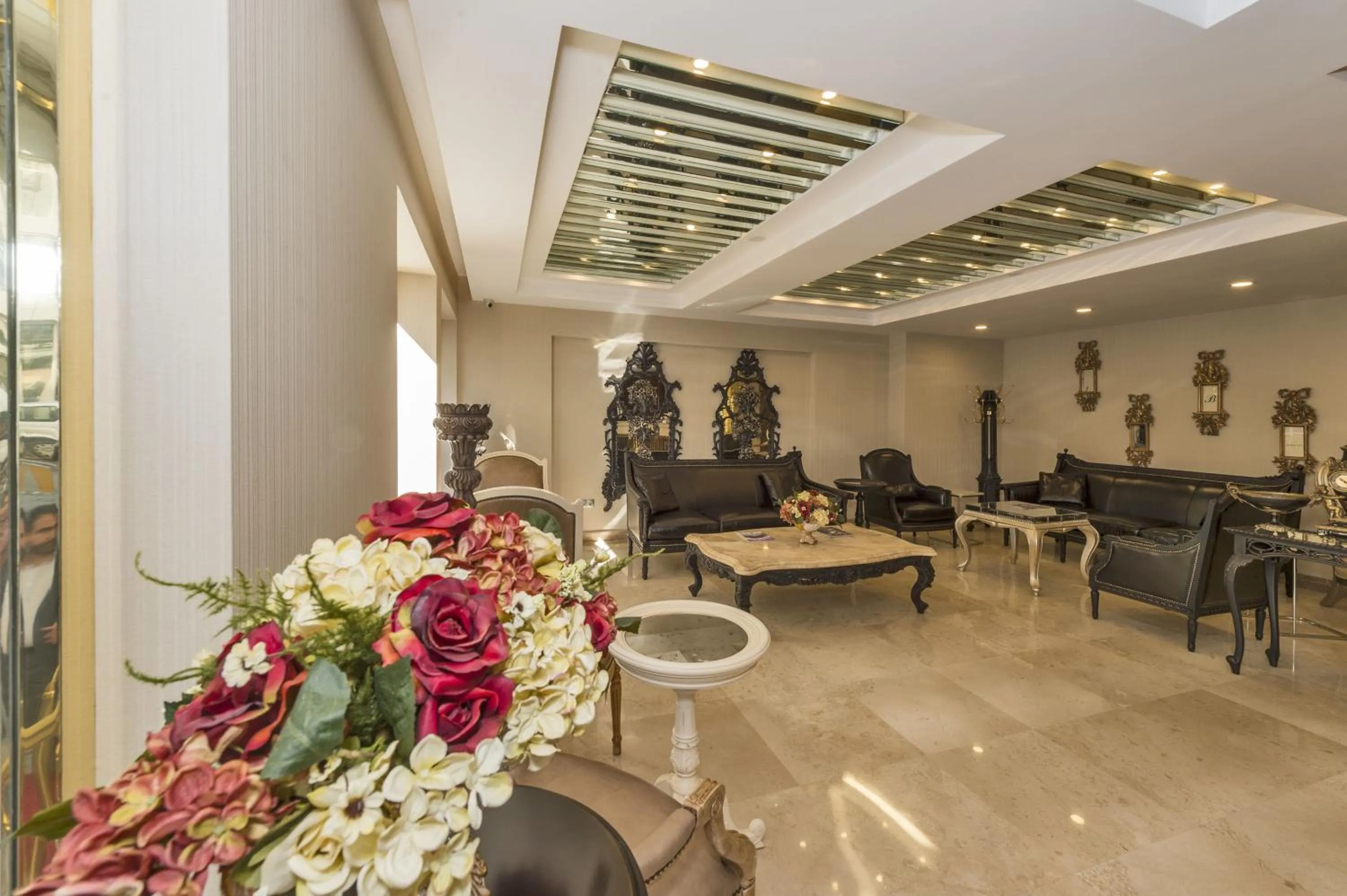 Lobby or reception in Escardın hotel