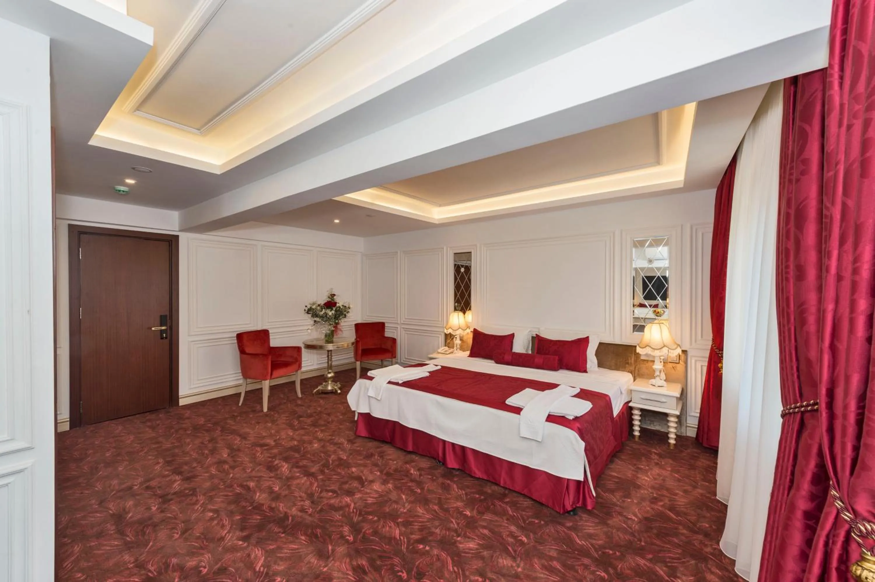 Bedroom, Bed in Escardın hotel