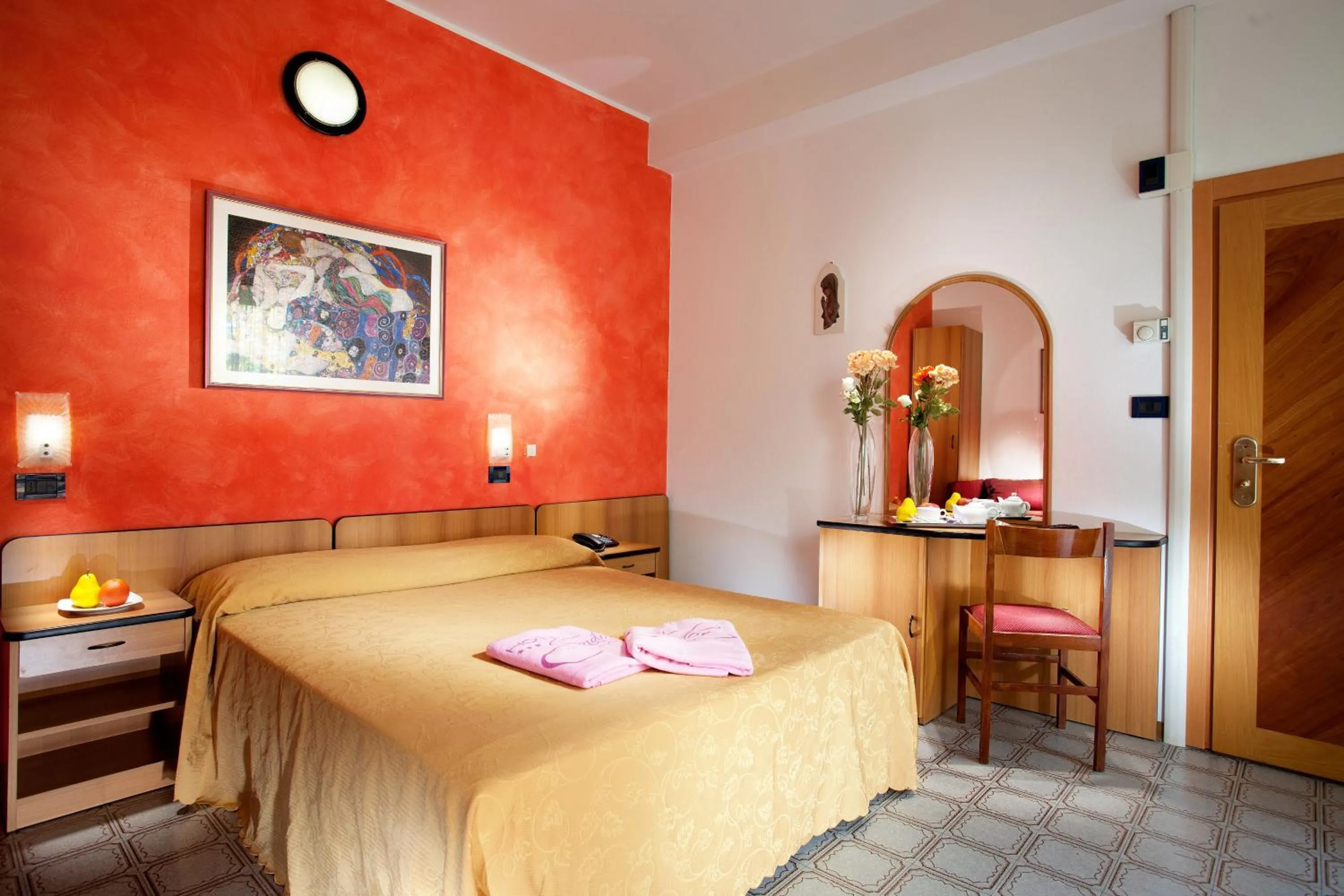 Bedroom in Hotel Condor