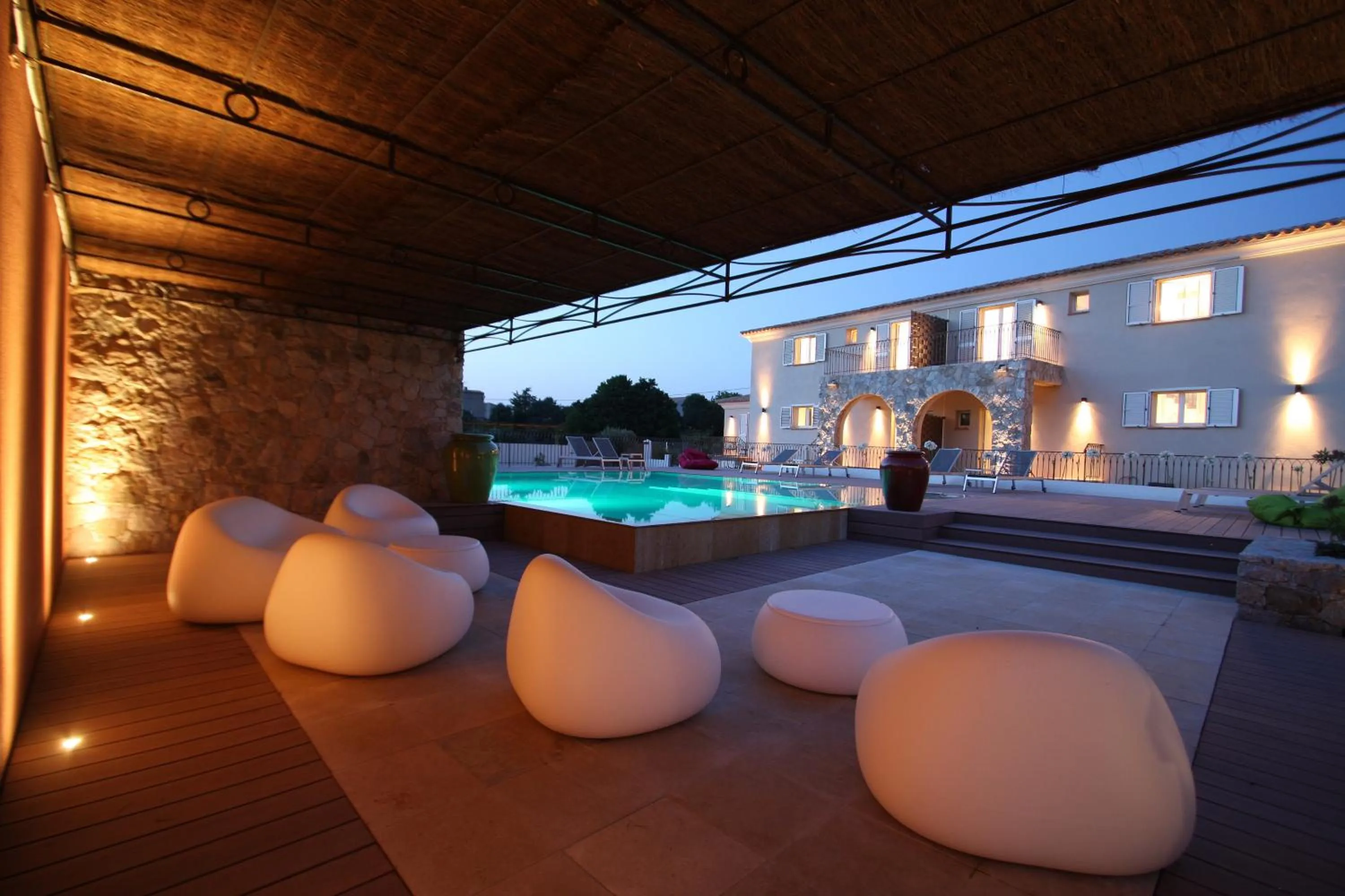 Facade/entrance in Residence Catherine