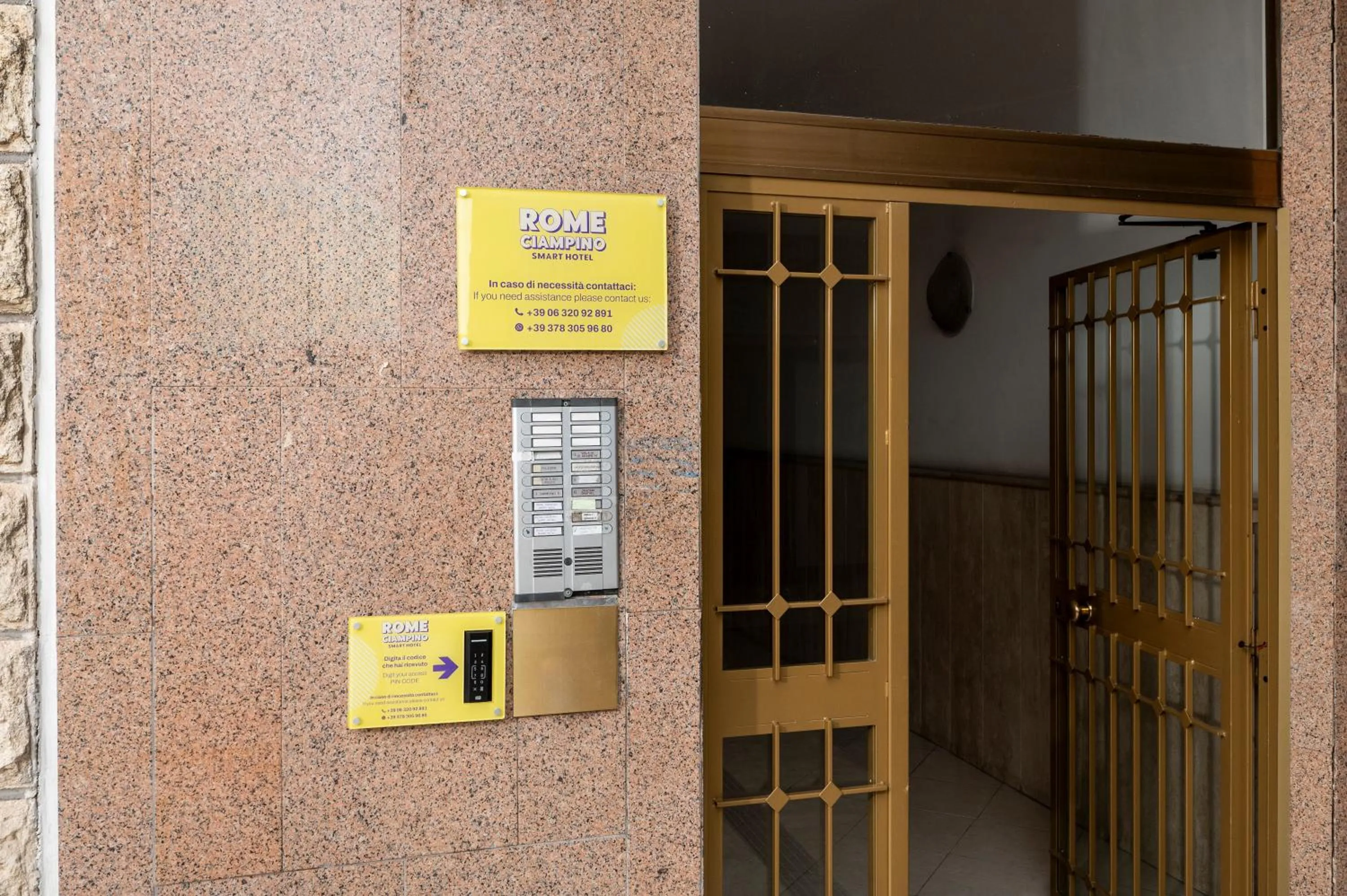 Facade/entrance in Rome Ciampino Smart Hotel