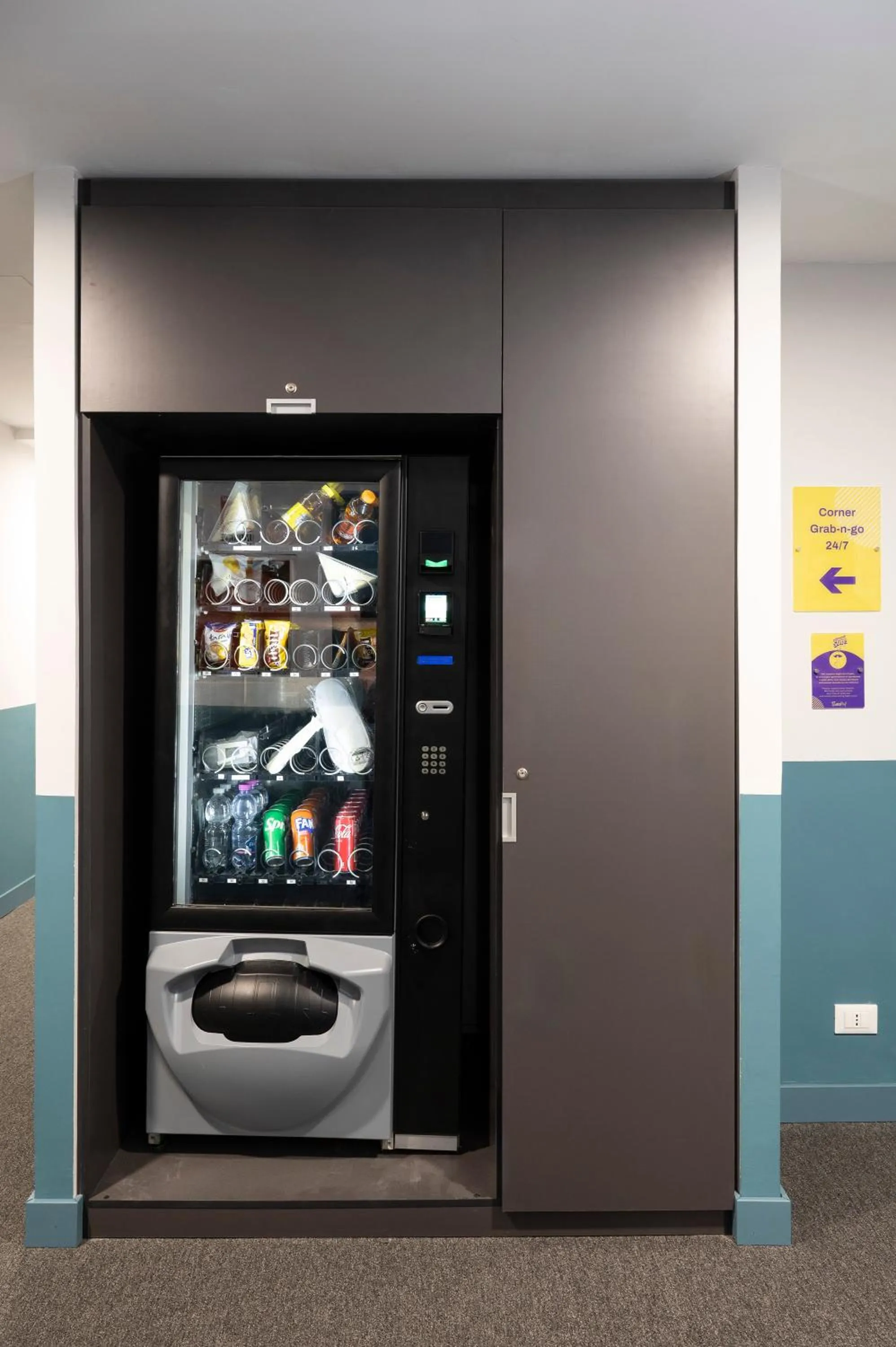 vending machine in Rome Ciampino Smart Hotel