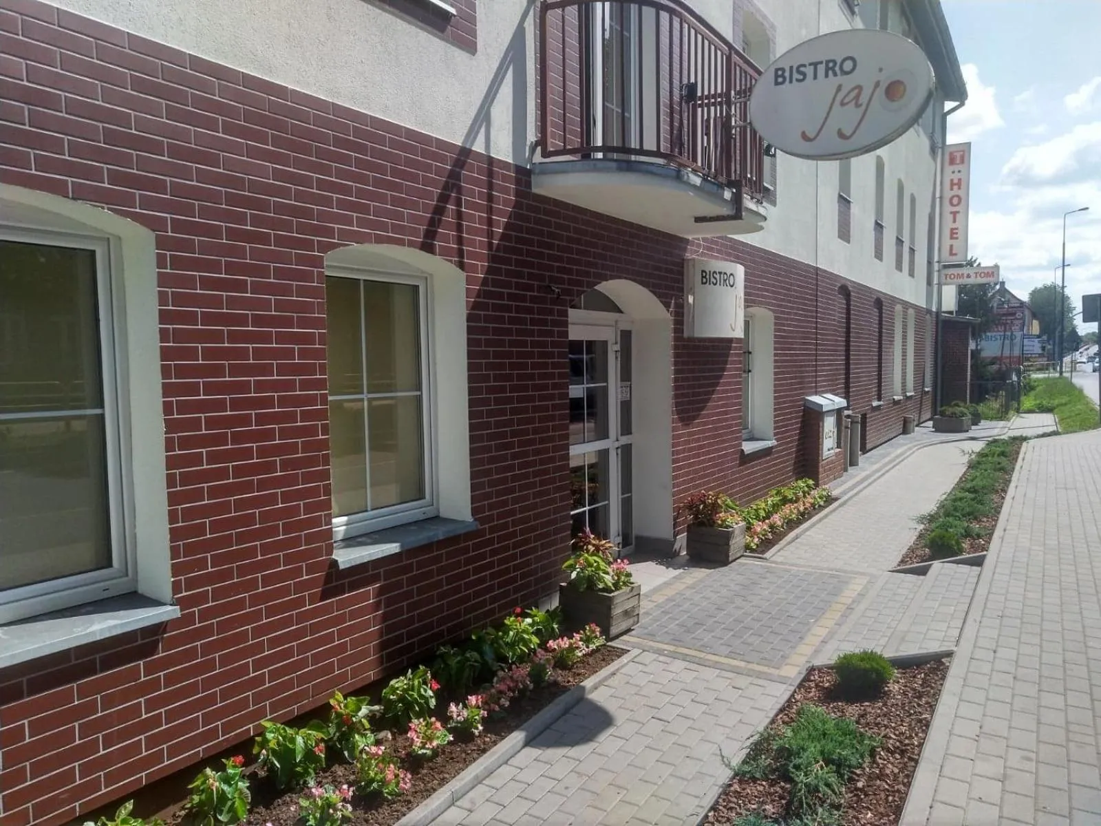 Property building in Tom&Tom