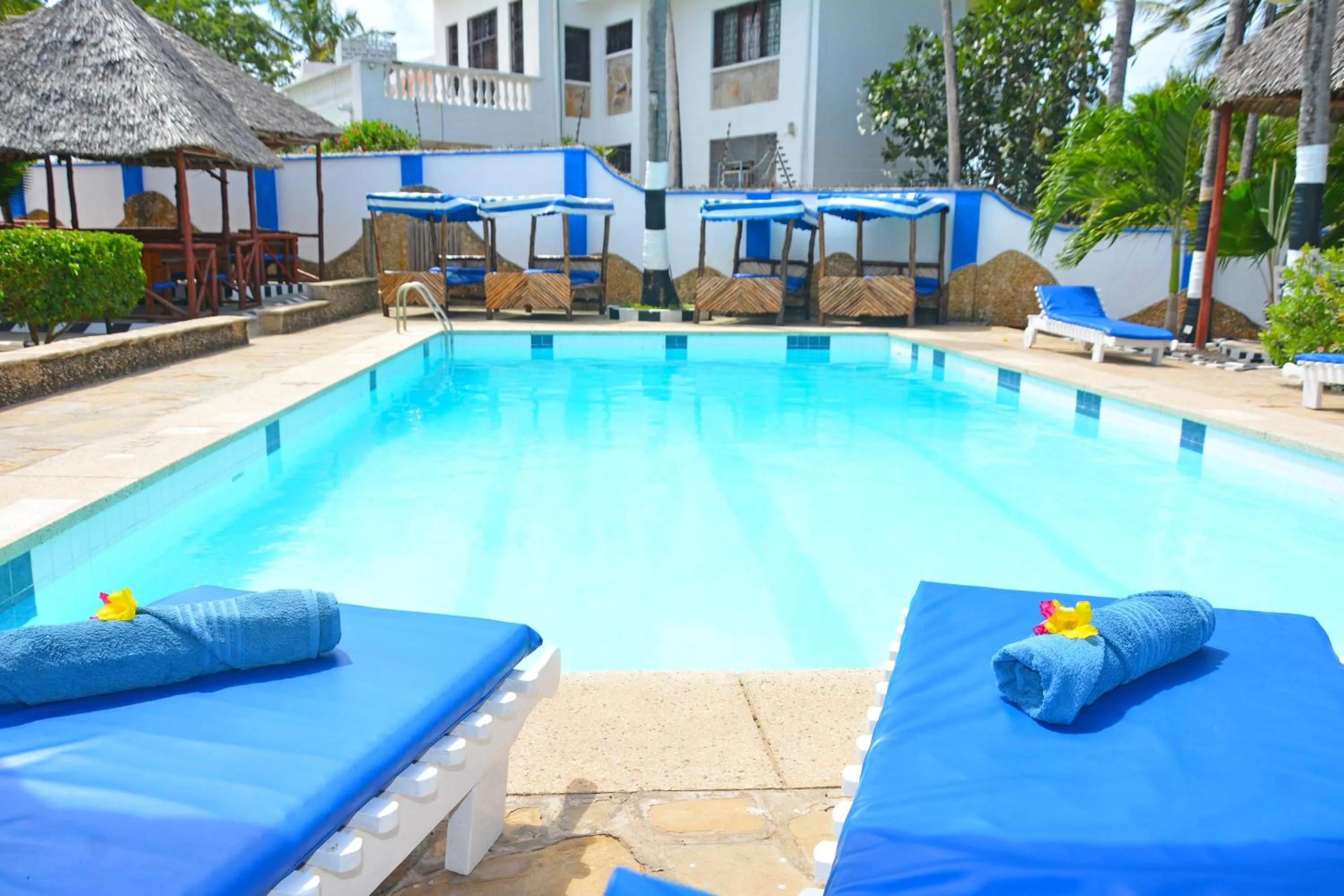 Swimming pool in Ocean View Nyali Boutique Hotel