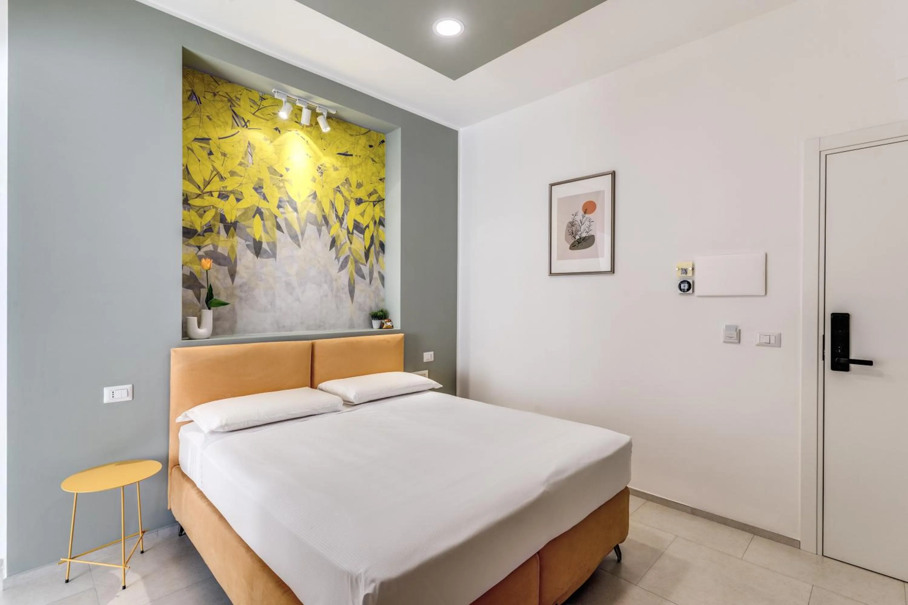 Bed in National Square Napoli