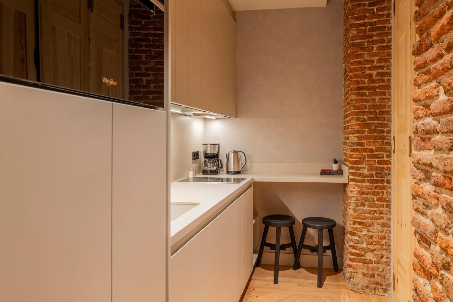 Kitchen or kitchenette in Rio by Wynwood House