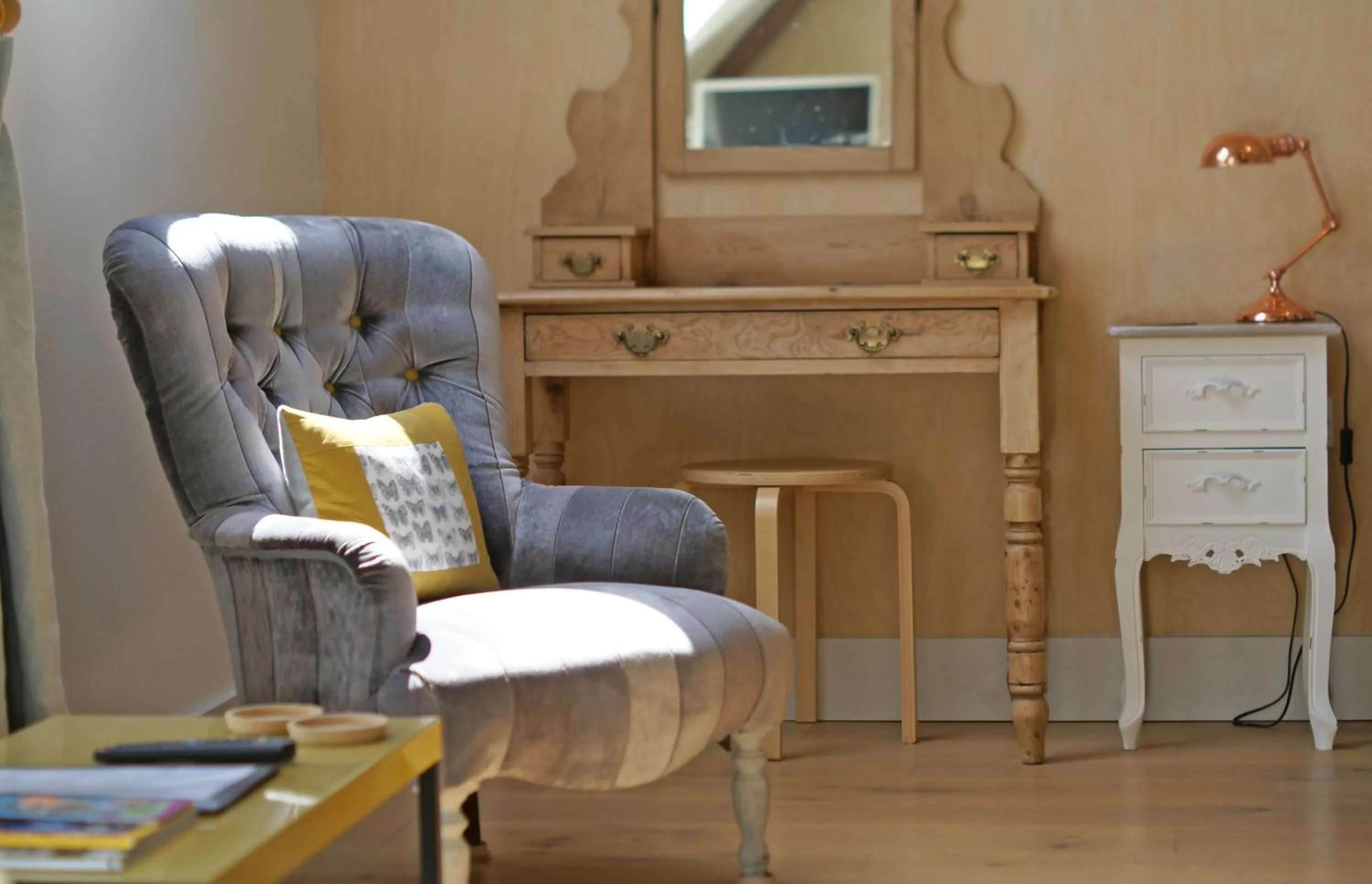 Seating area in Westbury Cross House Bed & Breakfast