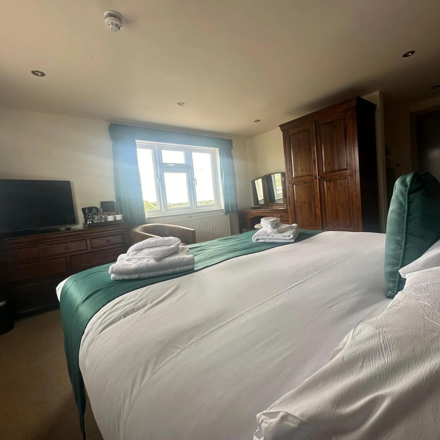 Bedroom, Bed in Waveney Inn & Hotel