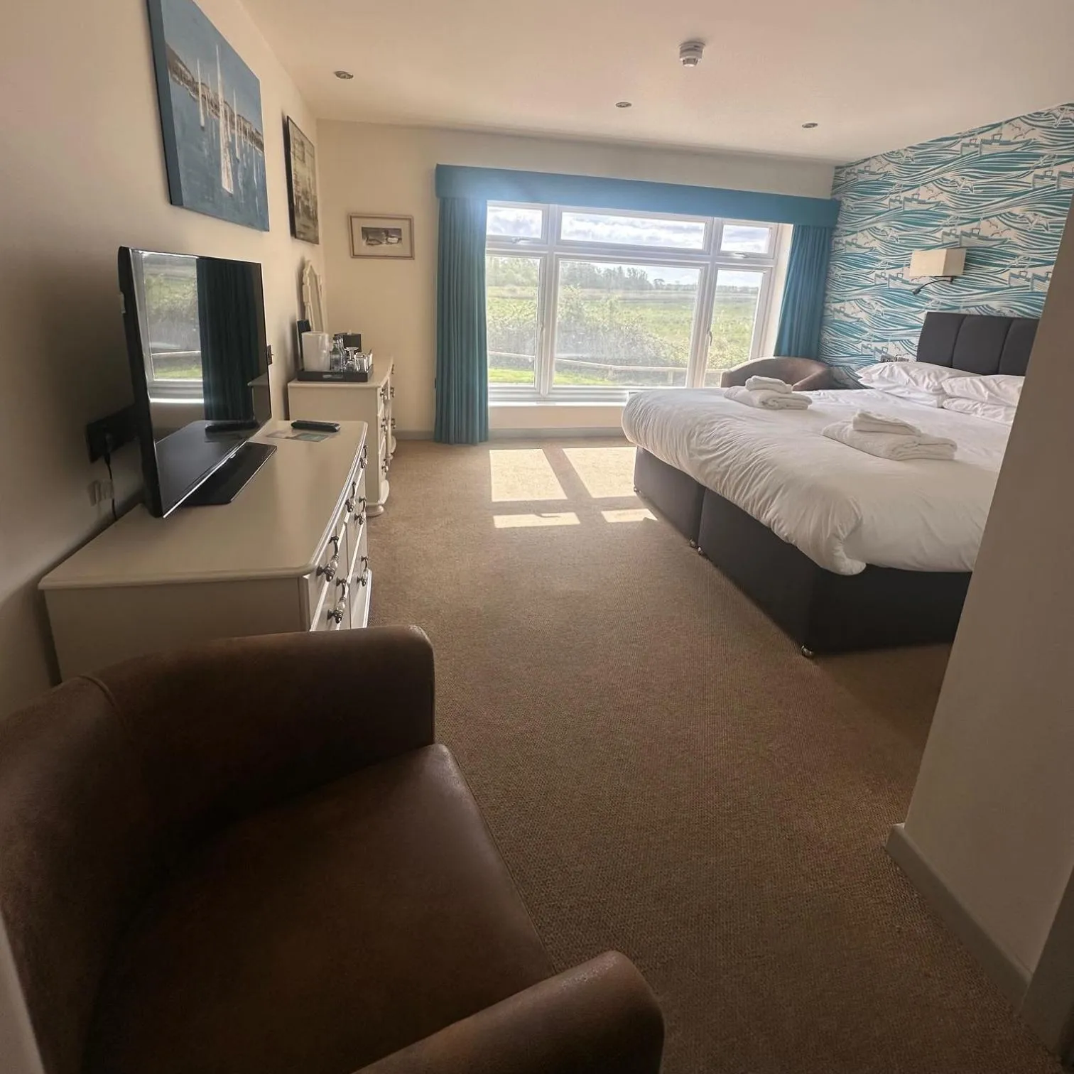 Bedroom, Bed in Waveney Inn & Hotel