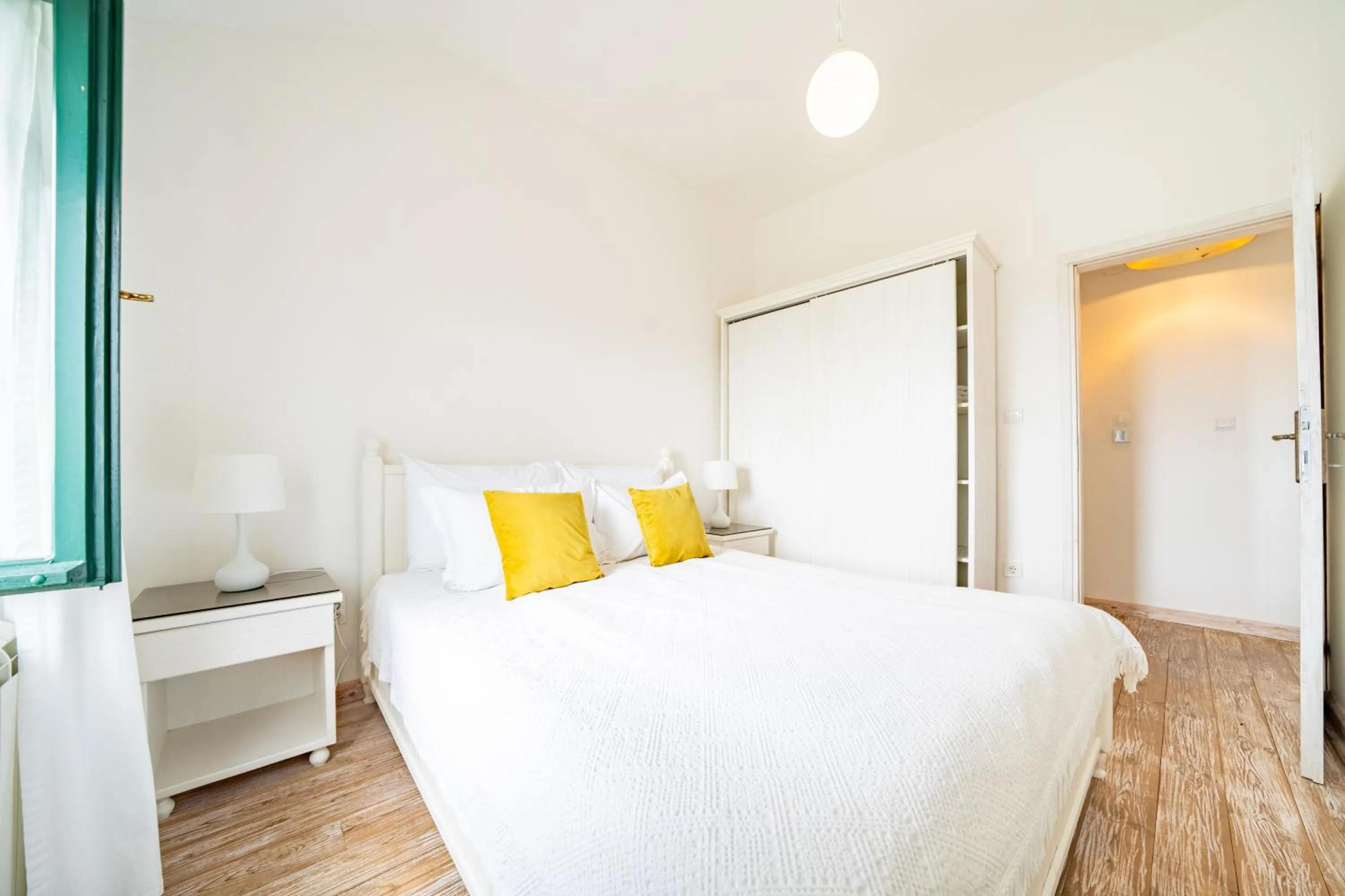 Bed in Klinci Village Resort