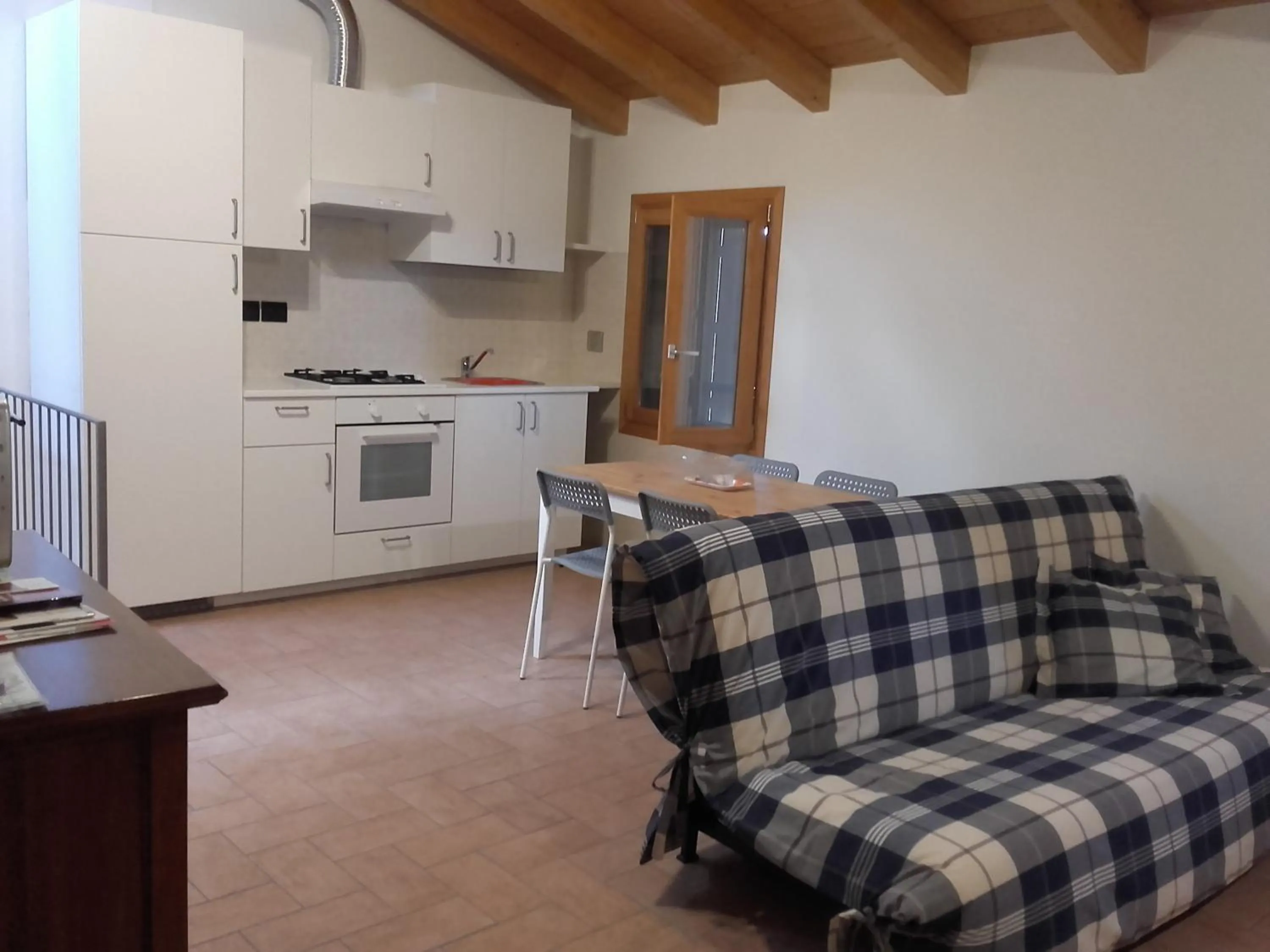 Kitchen or kitchenette in Castello San Romano