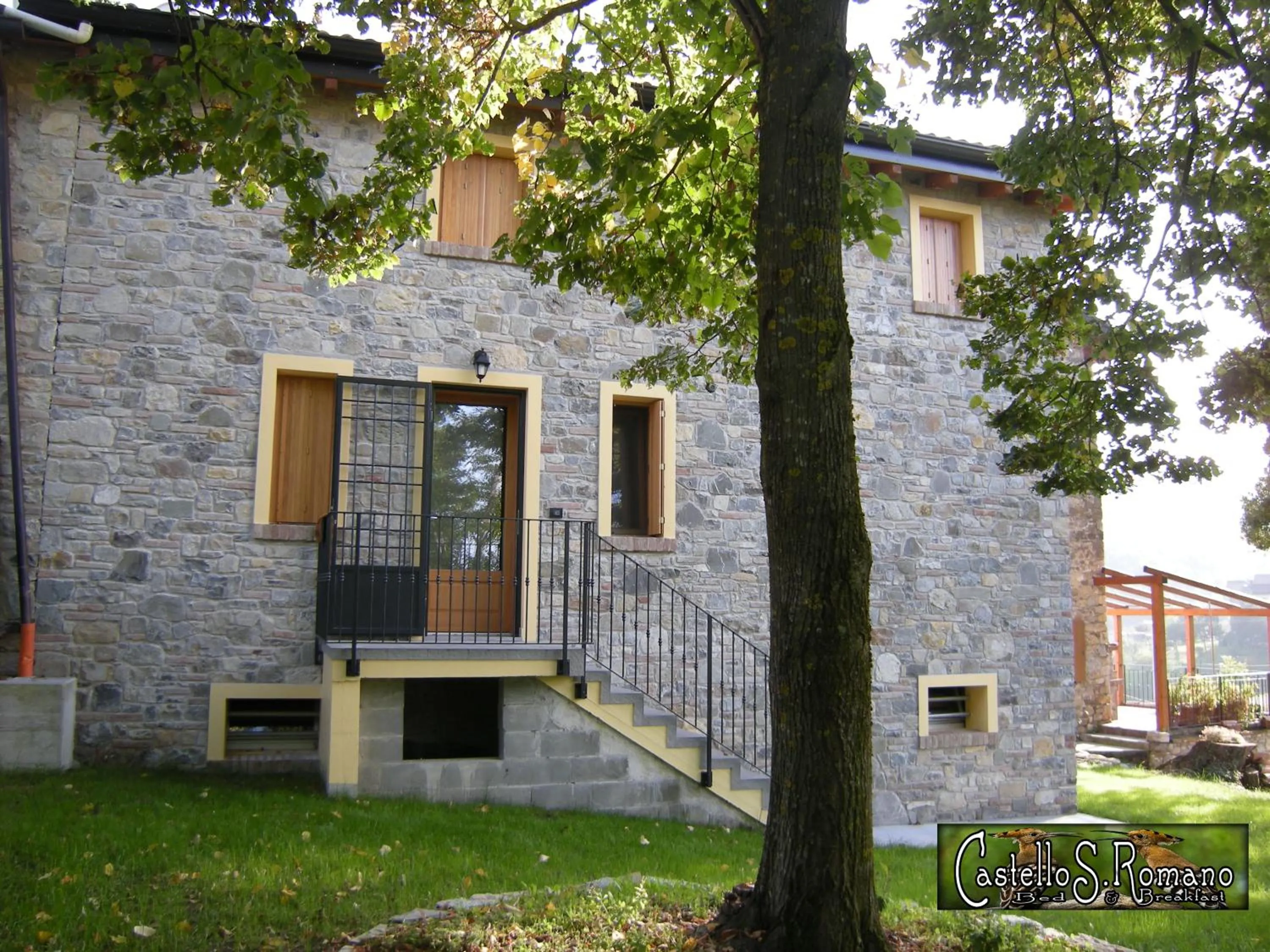 Property building in Castello San Romano