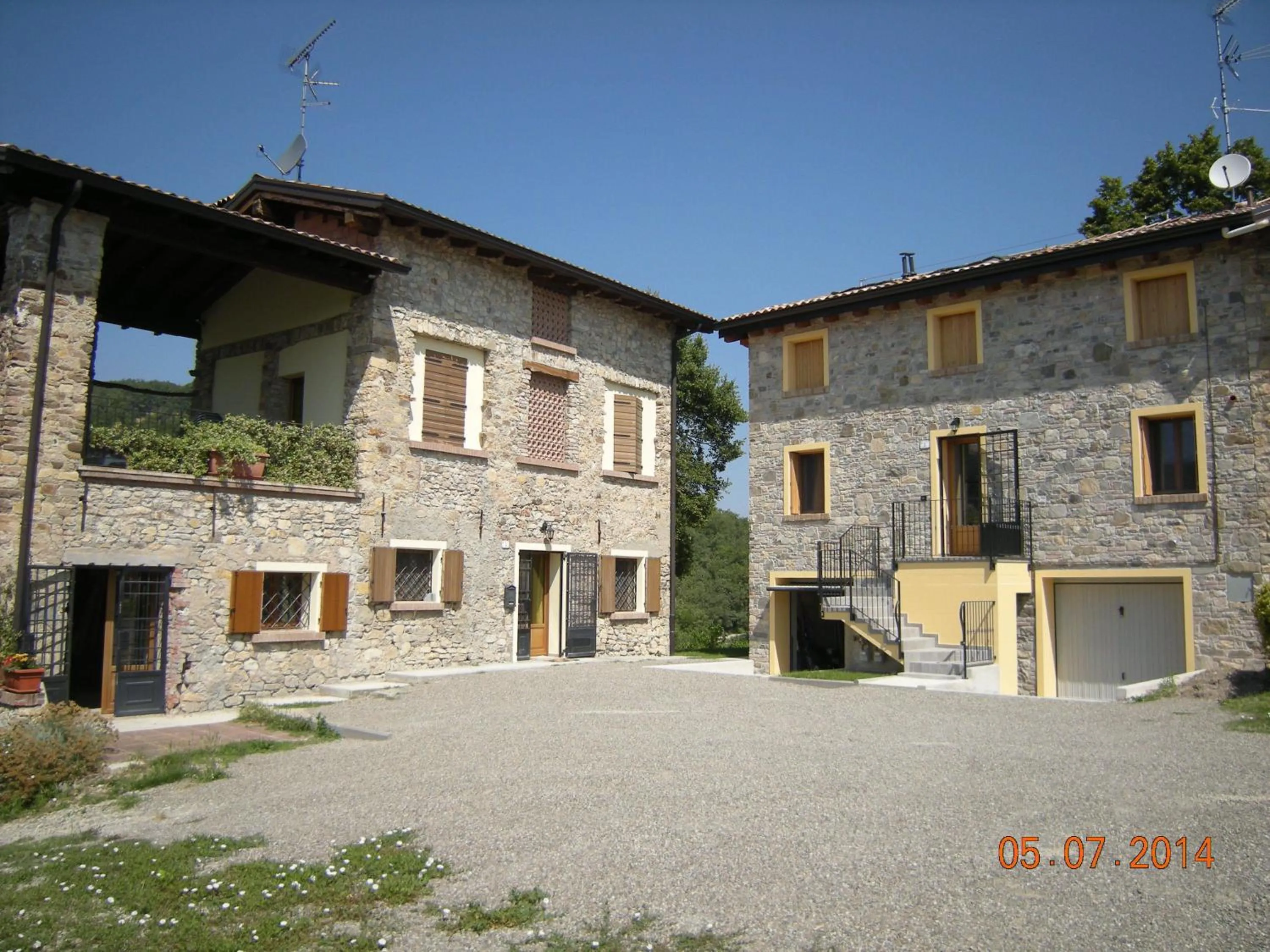 Facade/entrance in Castello San Romano
