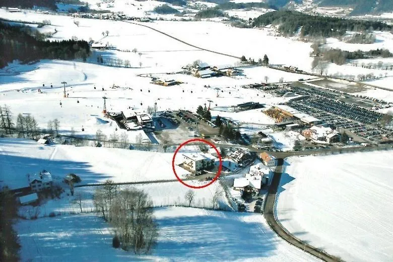 Text overlay in B&B Garni Schorneck