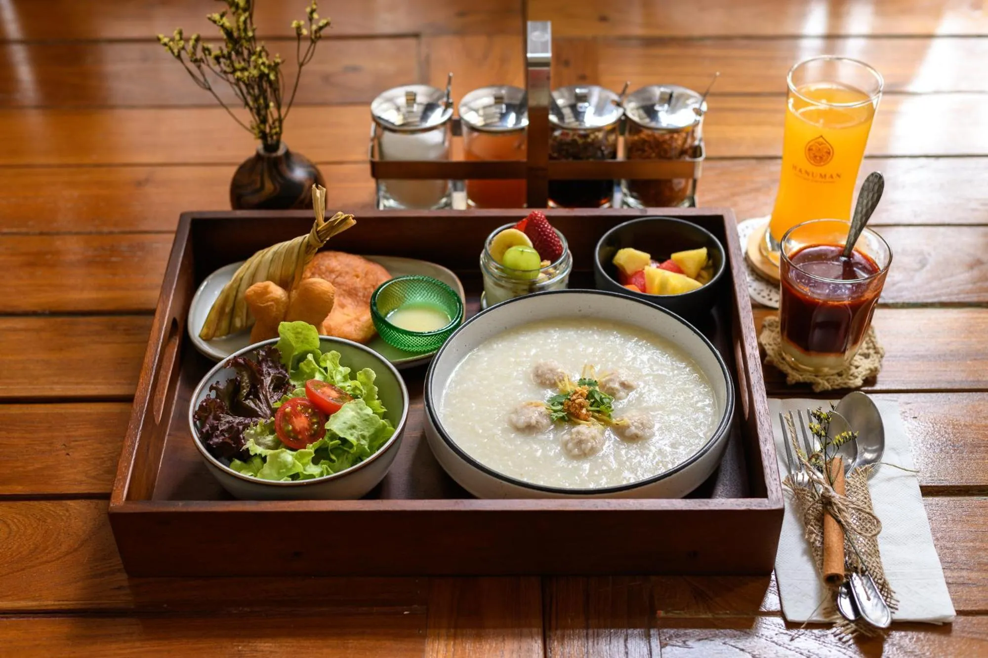 Food and drinks in Hanuman Boutique Stay &Eatery