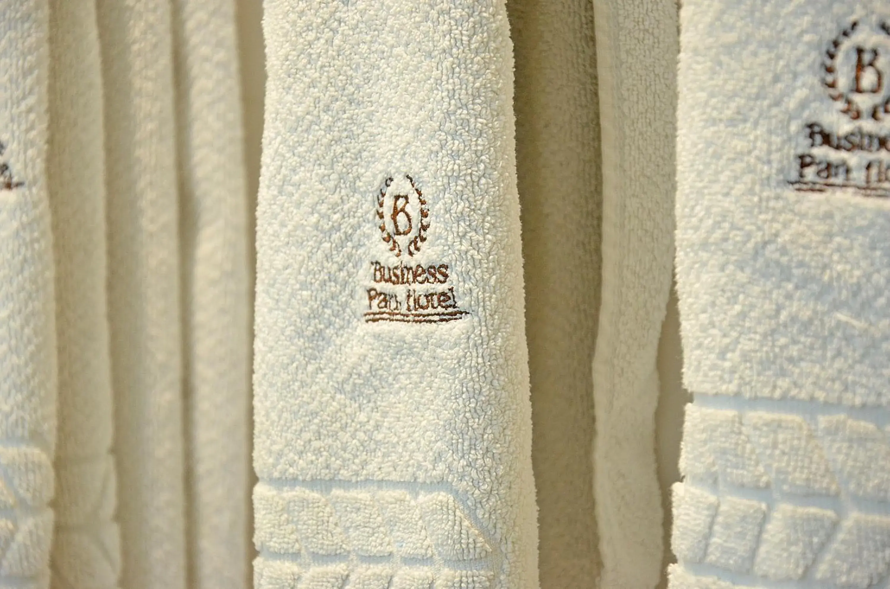 Luxury Triple Room - single occupancy in Business Park Hotel Luxury Triple Room - single occupancy in Business Park Hotel