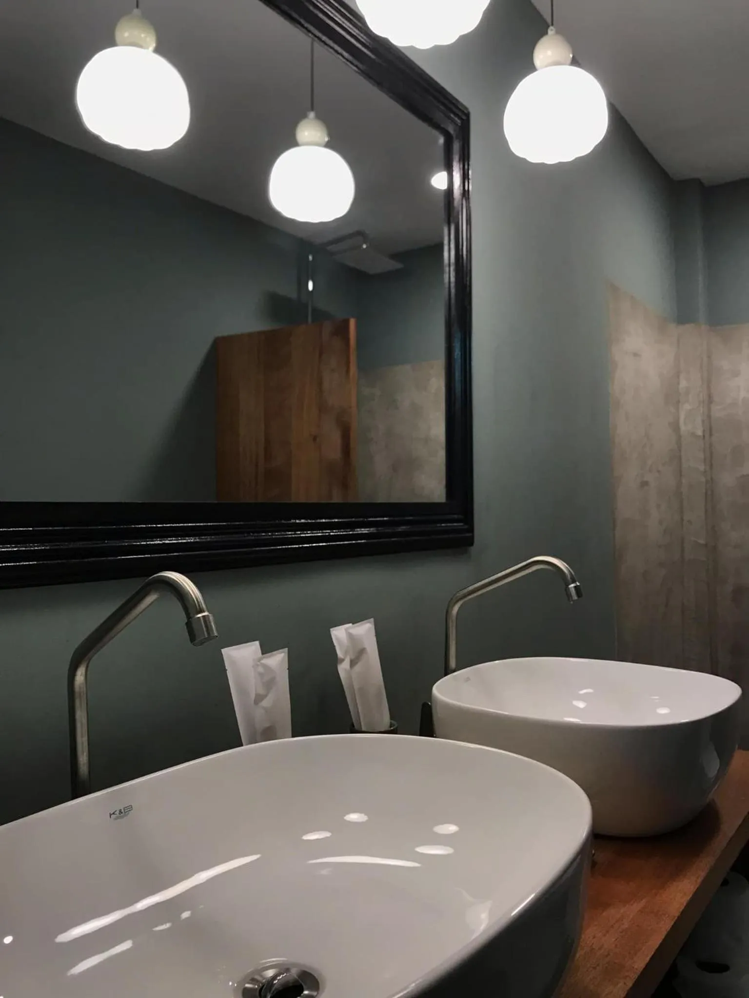 Bathroom in La Plage Hotel