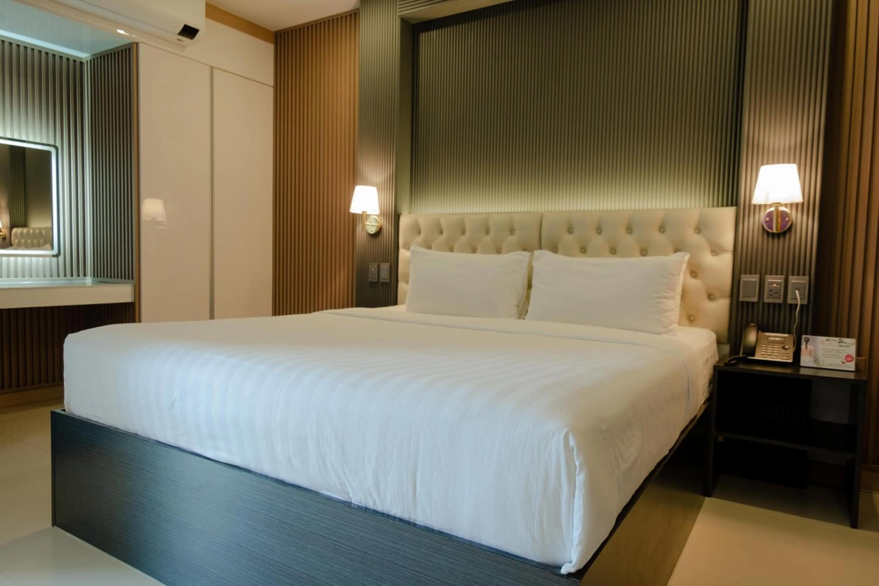 Bed in THE TIMES HOTEL