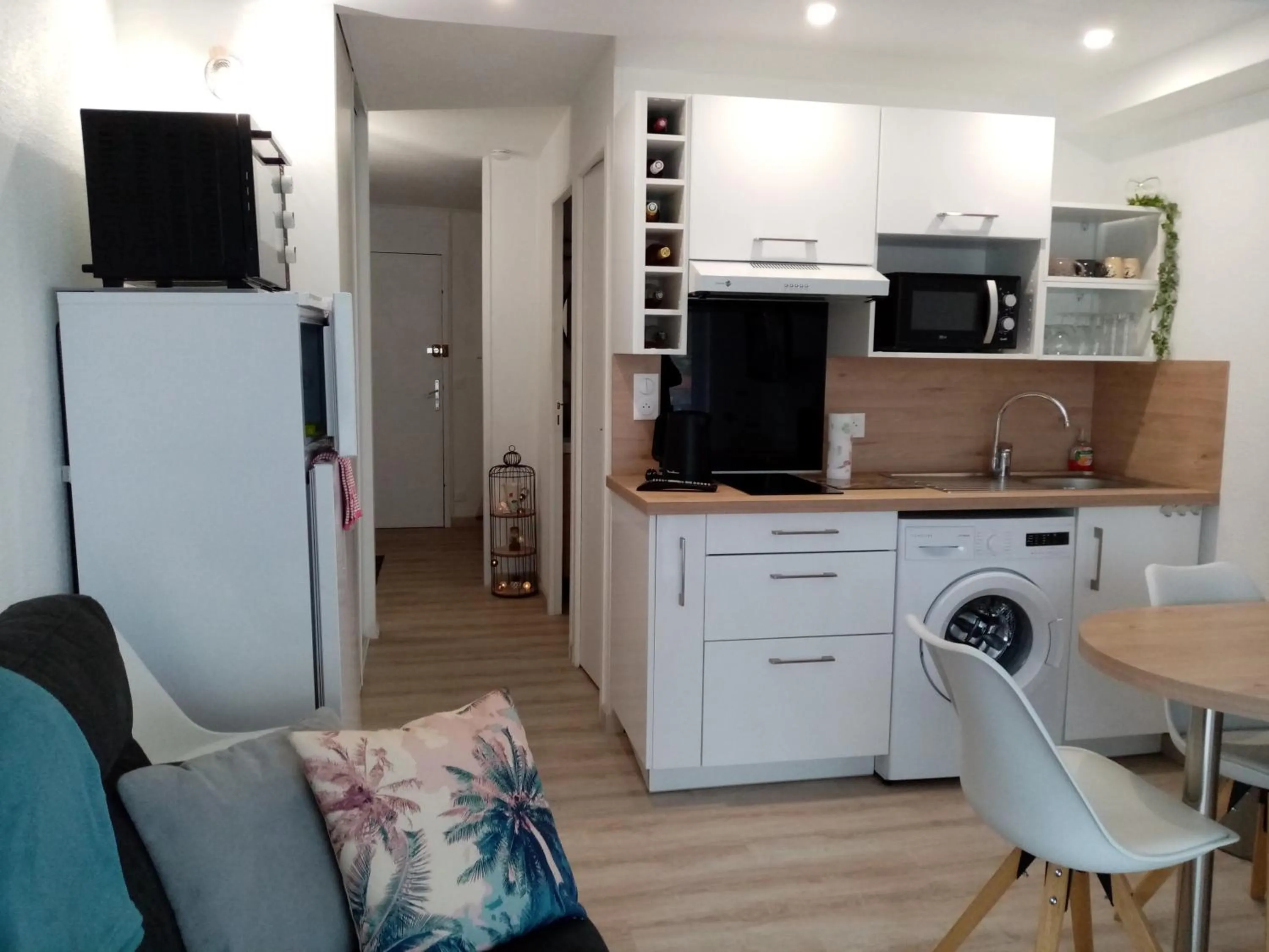 Living room in Charming appartment in the heart of La Palmyre